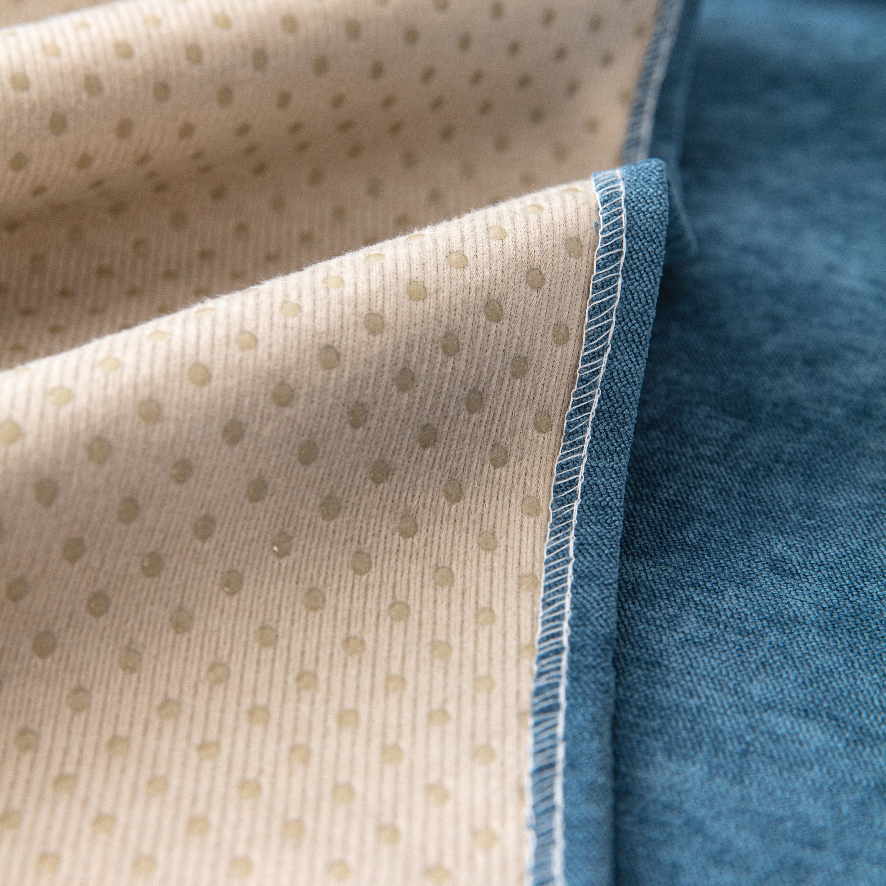 Waterproof Scratch-Resistant Furniture Covers for Pets, Non-Slip Couch Cover Throw