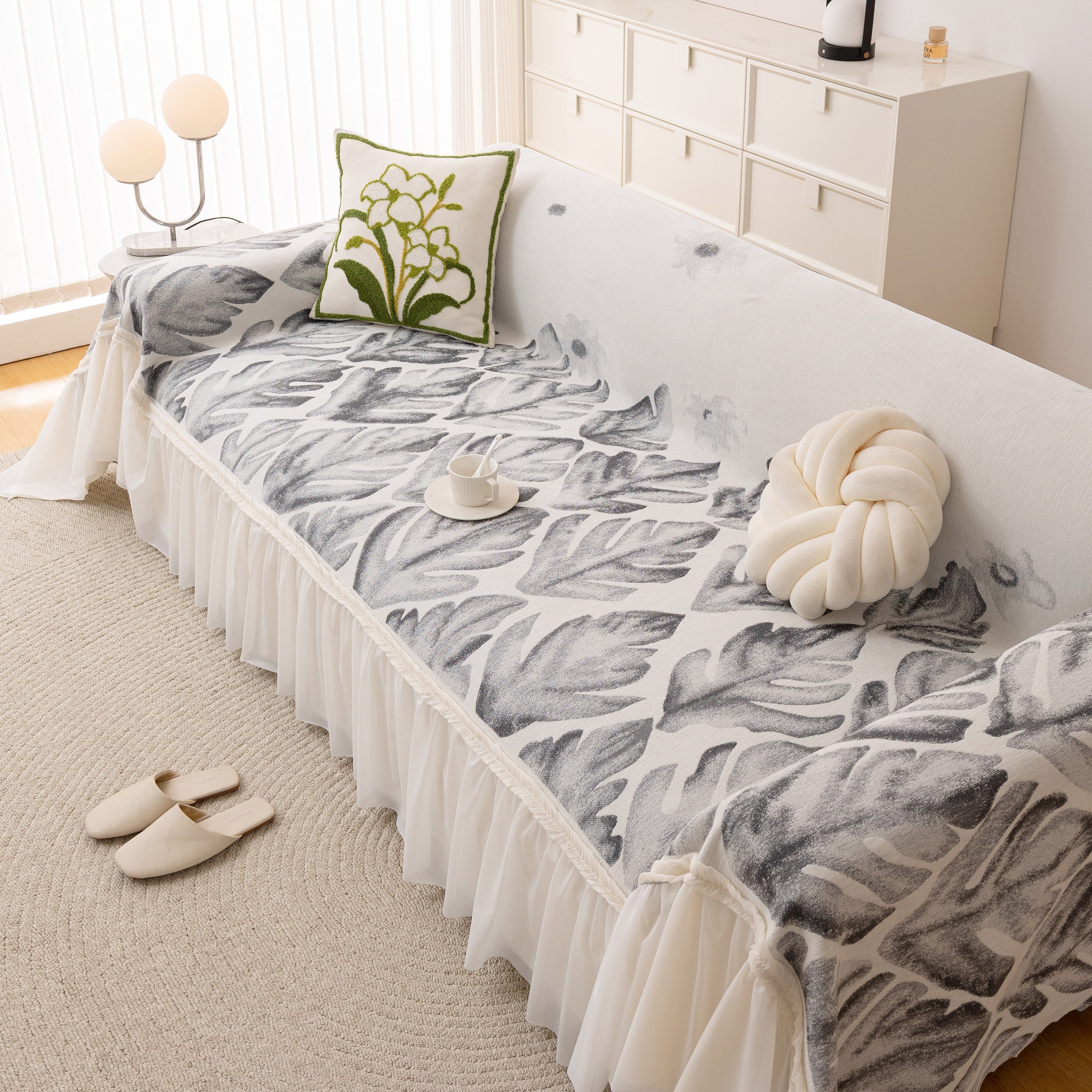 Botanical Sofa Cover with Chiffon Skirt, Floral Couch Throw Blanket for All-Season