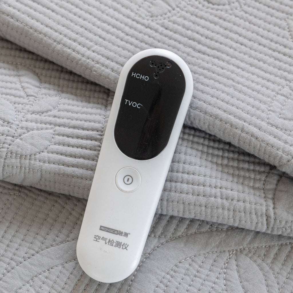 Floral Cotton Quilted Sofa Cover, Non-Slip Couch Protector with Scalloped Edges