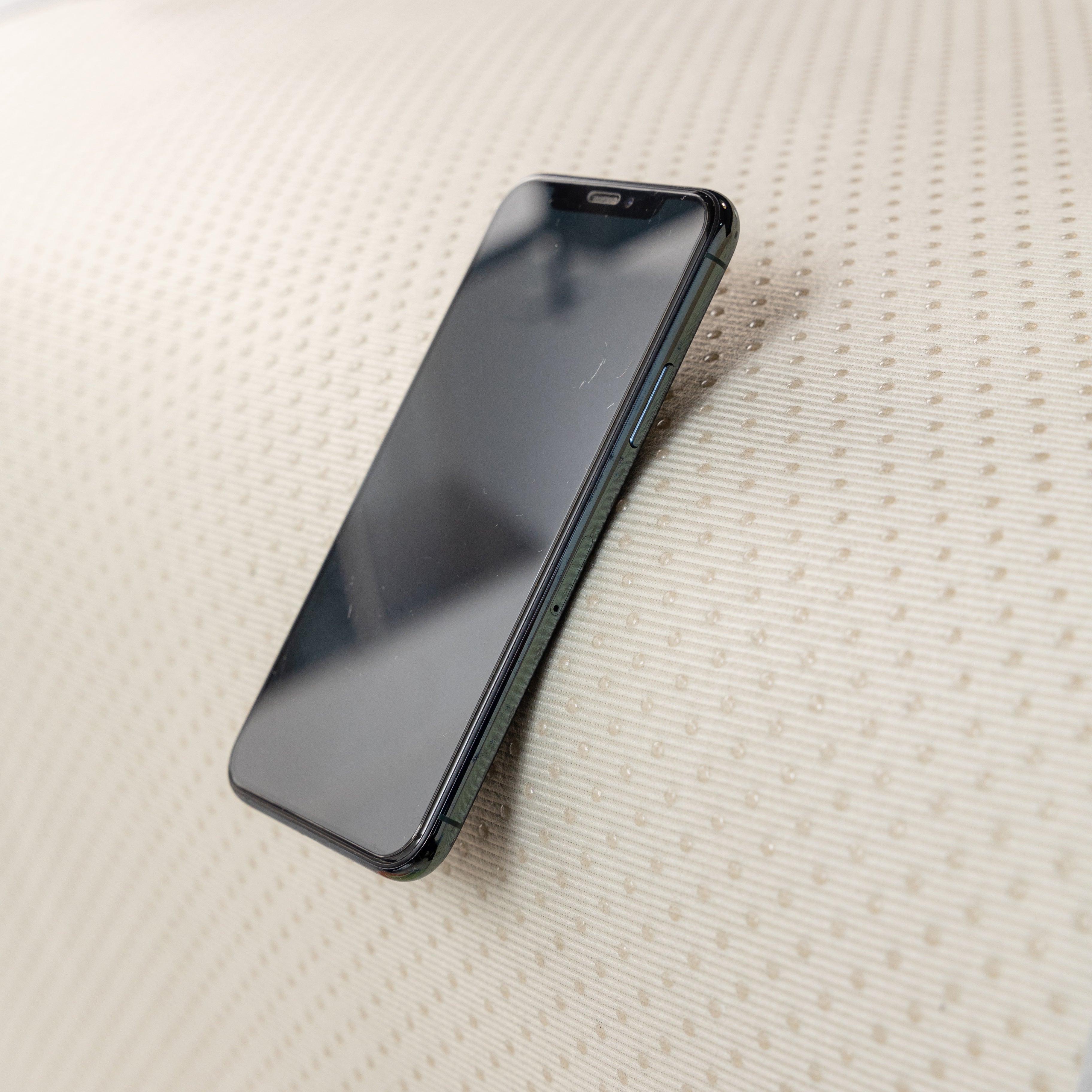 Waterproof Faux Leather Slipcover with Non-Slip Backing for Sofa, Pet Couch Protector for Living Room