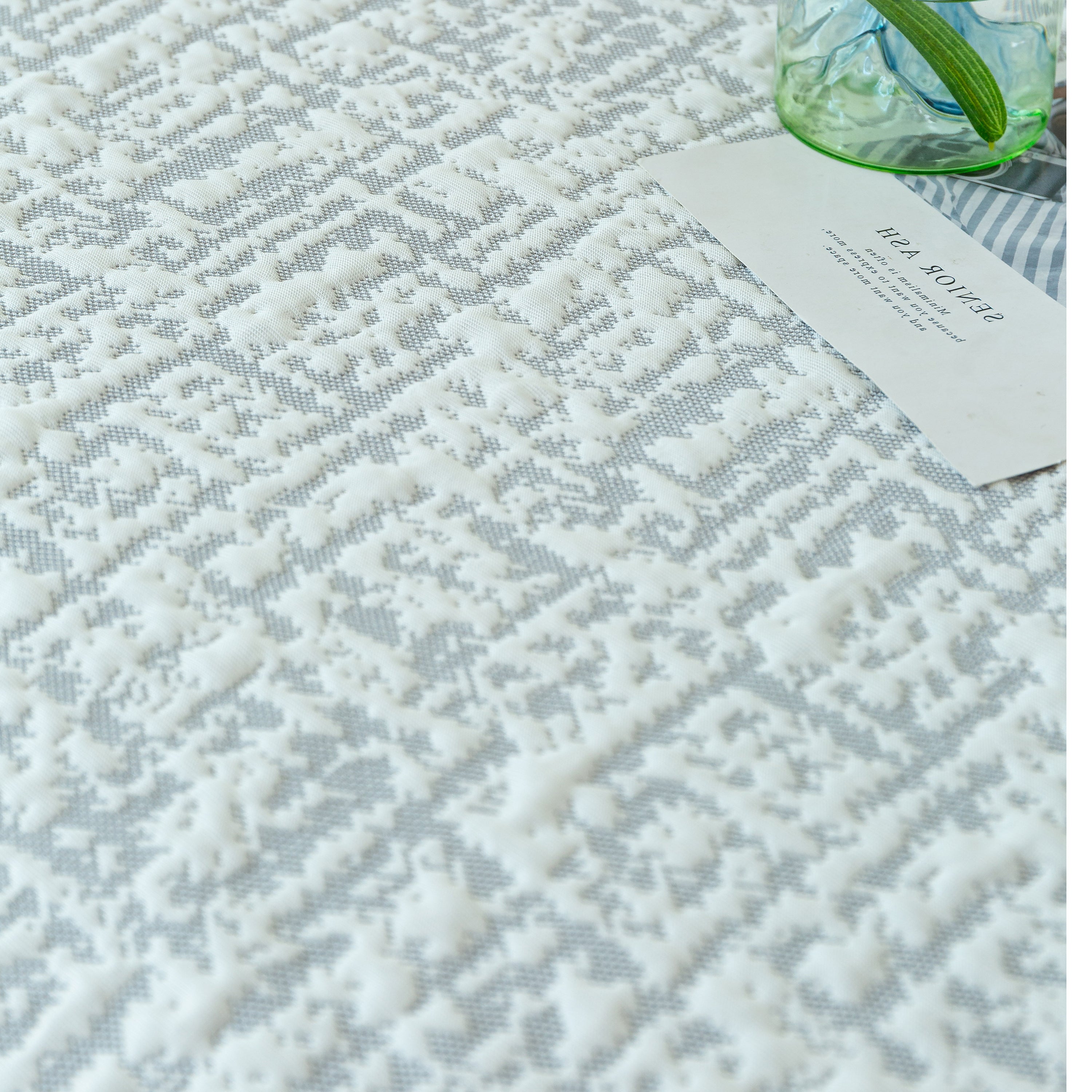 Cooling Throws for Sofas and Chairs, Scratch Resistant Couch Protector Blanket