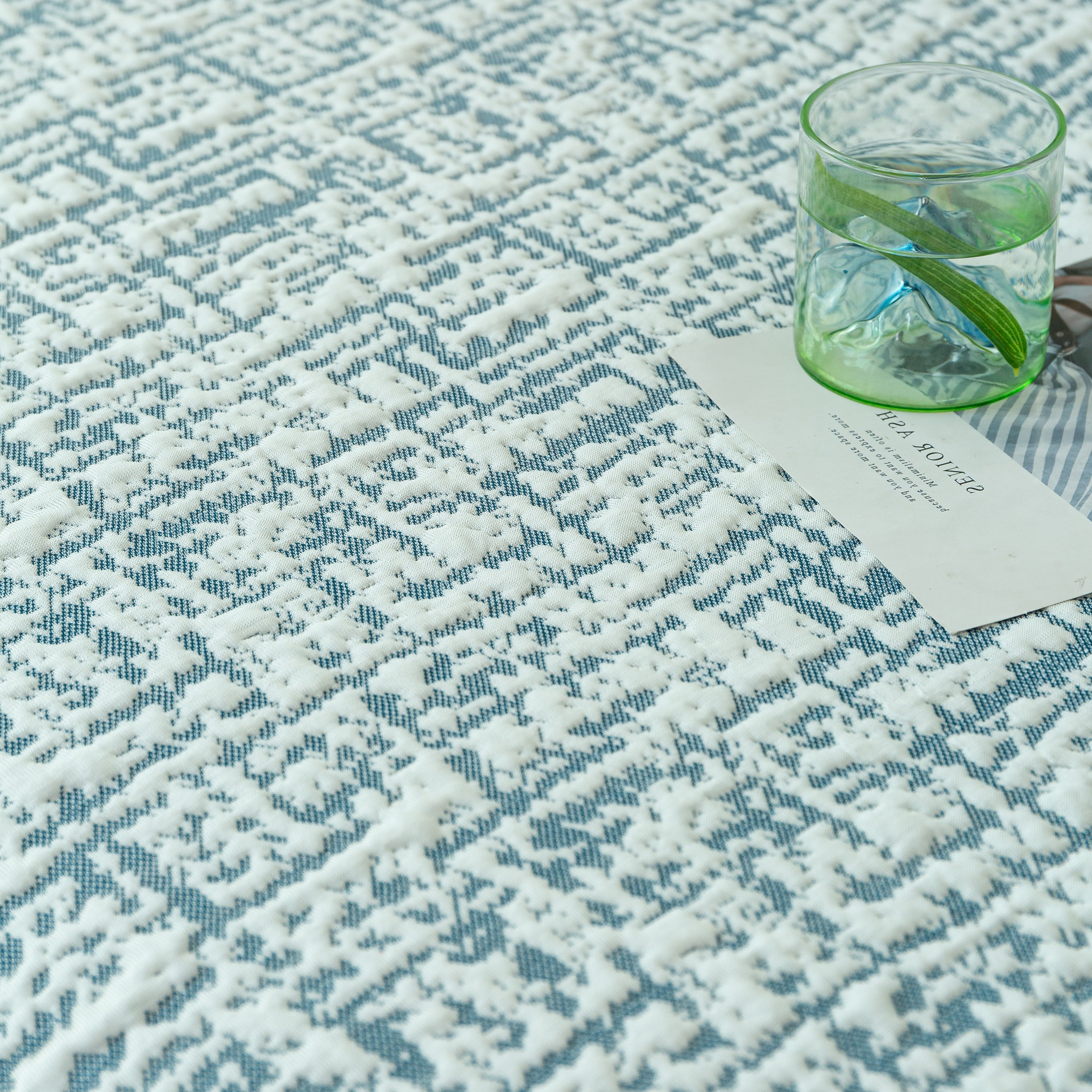 Cooling Throws for Sofas and Chairs, Scratch Resistant Couch Protector Blanket