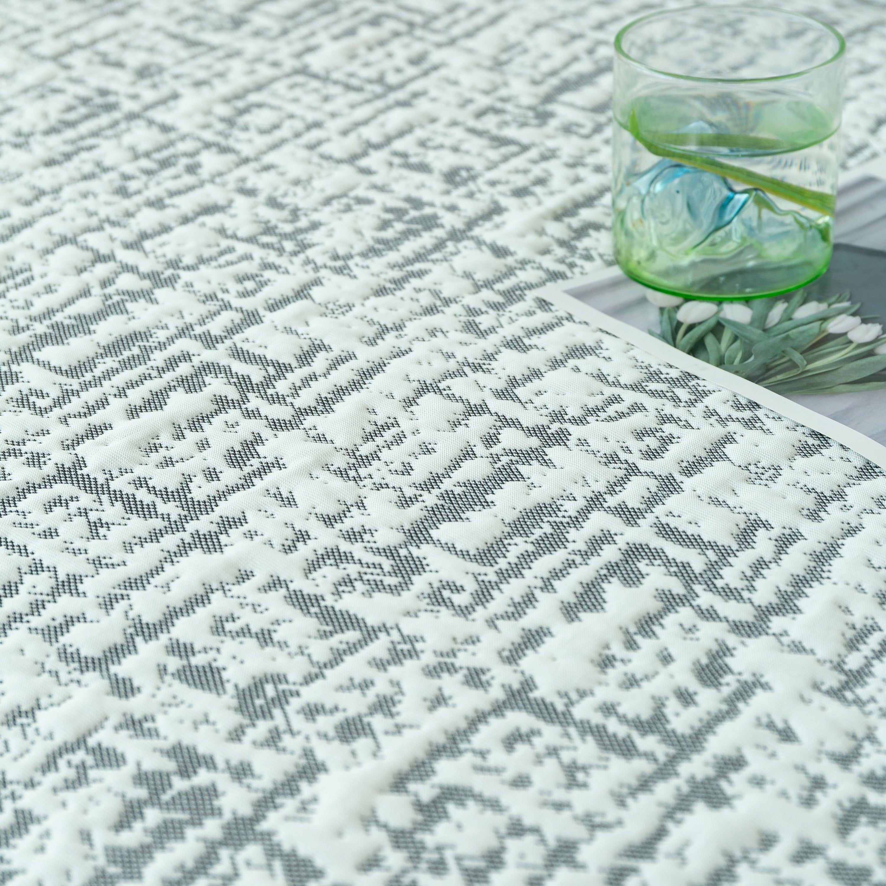 Cooling Throws for Sofas and Chairs, Scratch Resistant Couch Protector Blanket