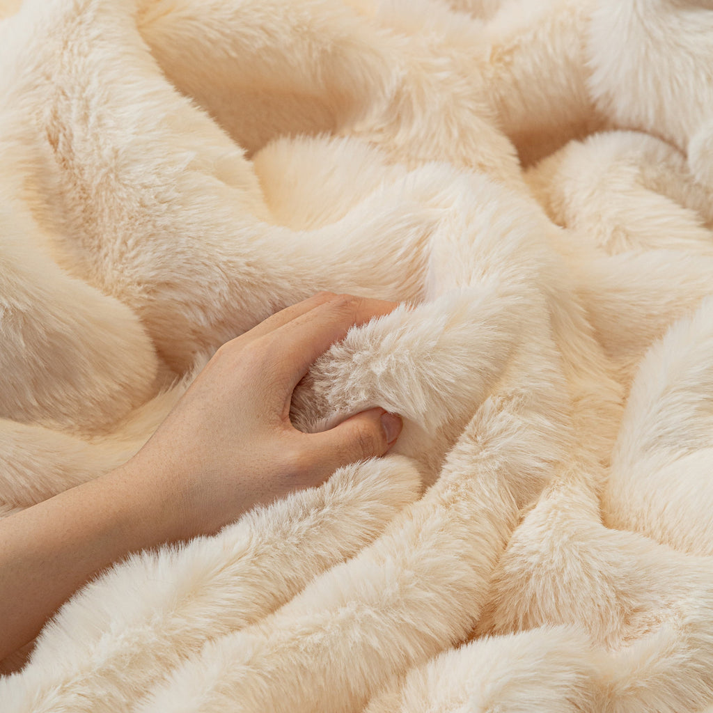 Thick Faux Fur Sofa Cover Fluffy Plush Warm Sofa Slipcover Furniture Protector for Couch Bed
