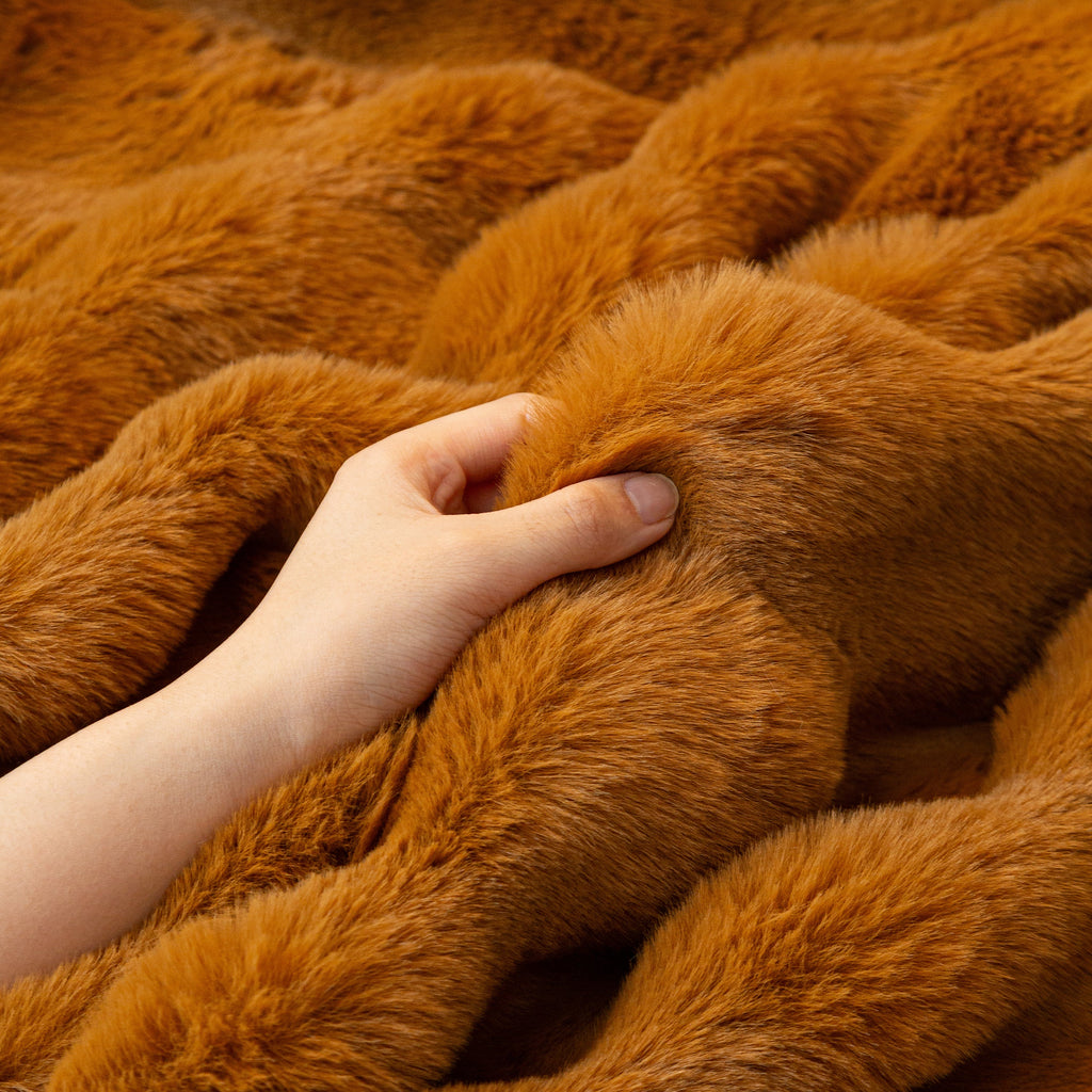 Thick Faux Fur Sofa Cover Fluffy Plush Warm Sofa Slipcover Furniture Protector for Couch Bed