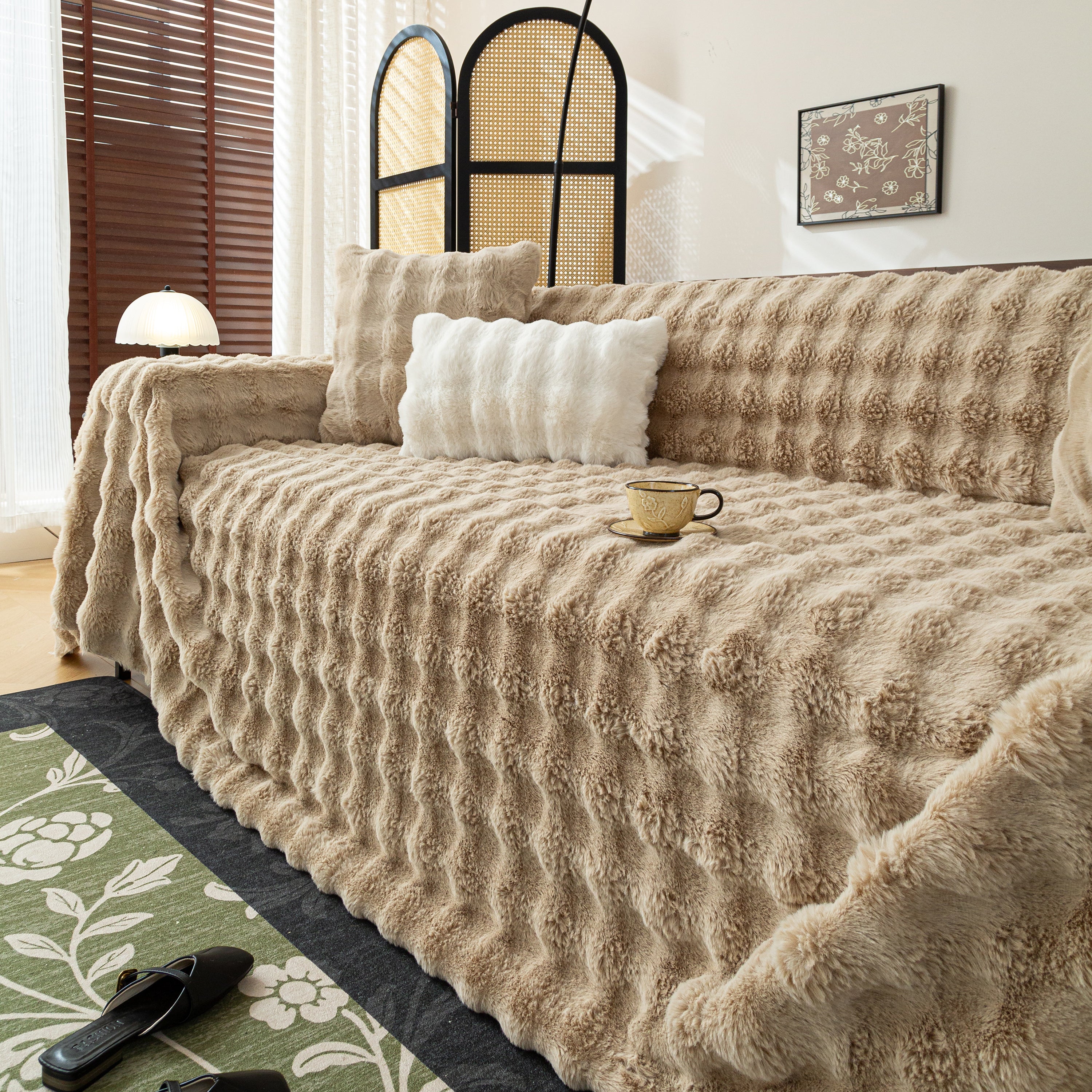 Thick Faux Fur Sofa Cover Fluffy Plush Warm Sofa Slipcover Furniture Protector for Couch Bed