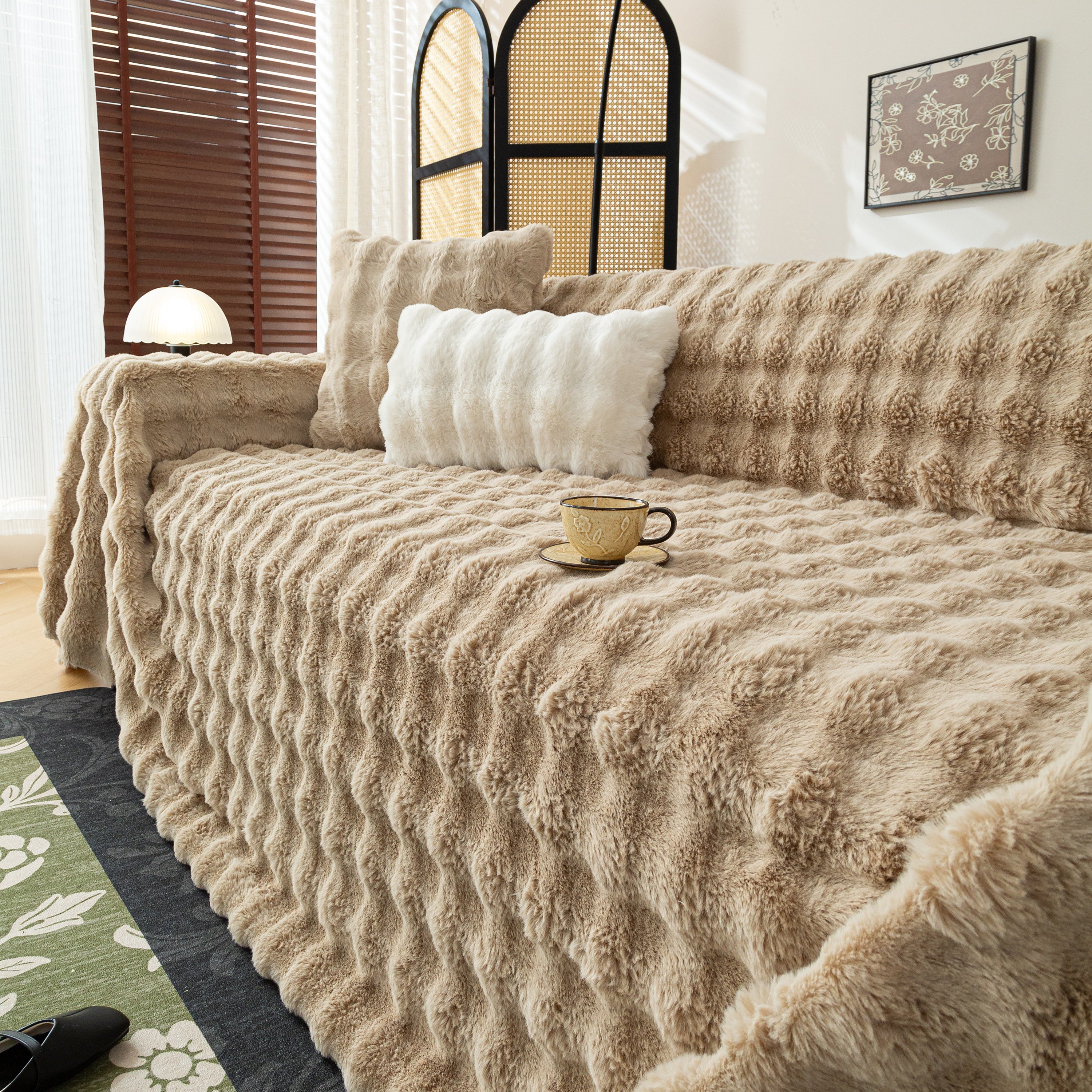 Thick Faux Fur Sofa Cover Fluffy Plush Warm Sofa Slipcover Furniture Protector for Couch Bed