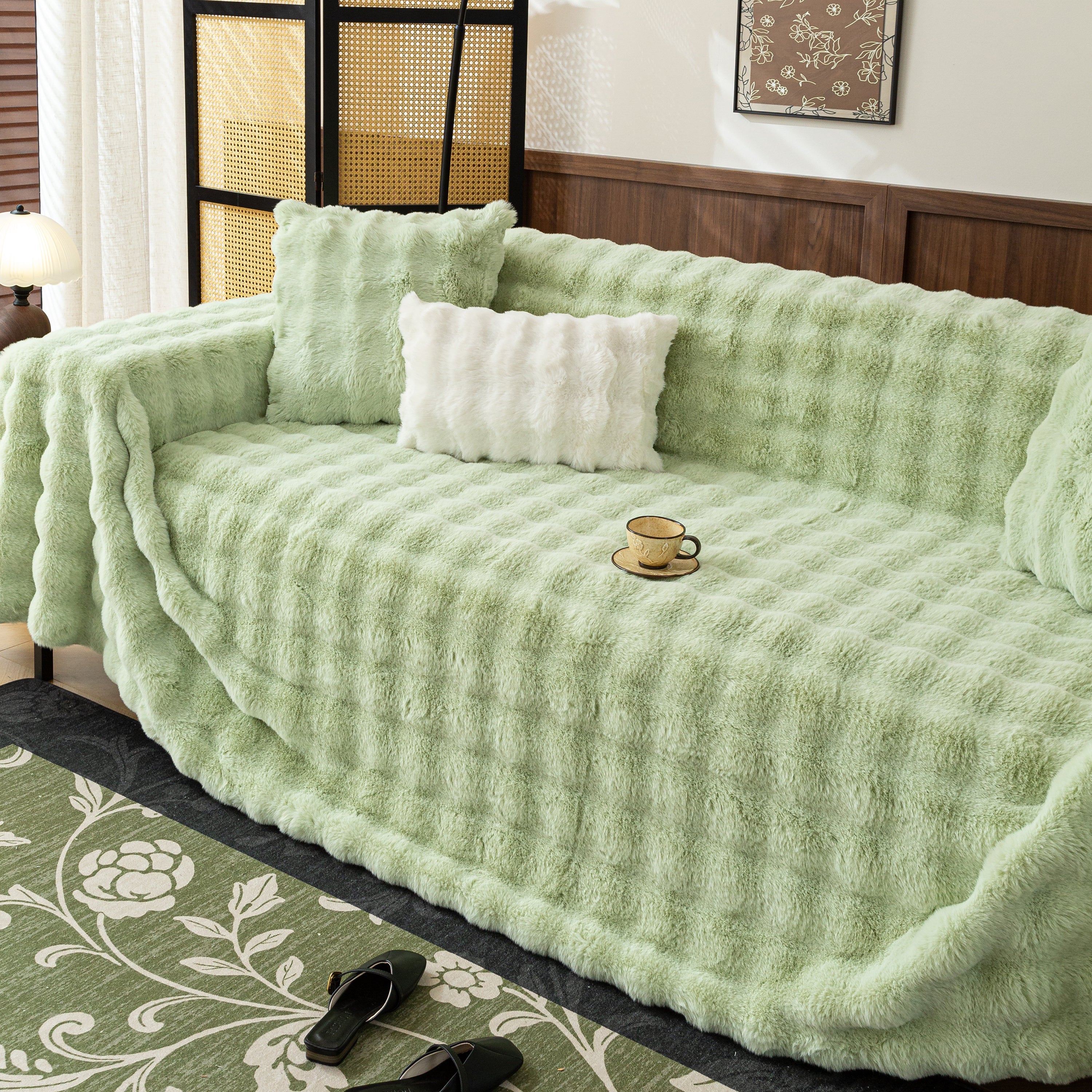 Thick Faux Fur Sofa Cover Fluffy Plush Warm Sofa Slipcover Furniture Protector for Couch Bed