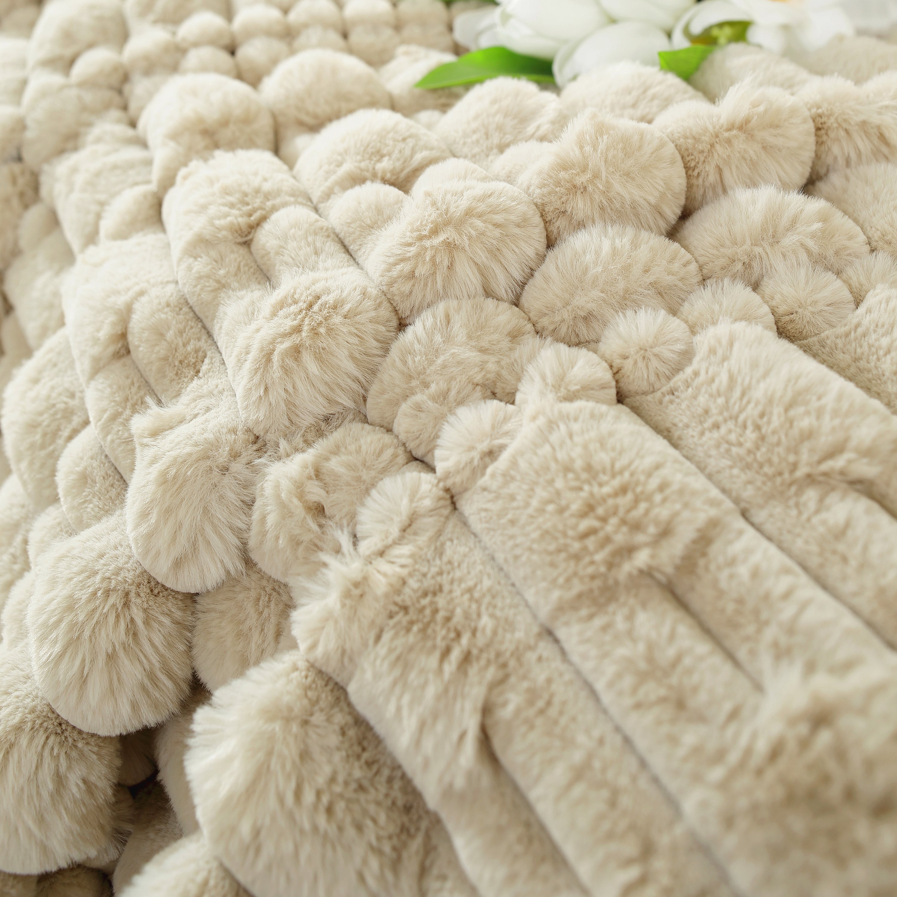 Fluffy Faux Fur Couch Cover Plush Sofa Throw, Warm & Stylish Sofa Protector