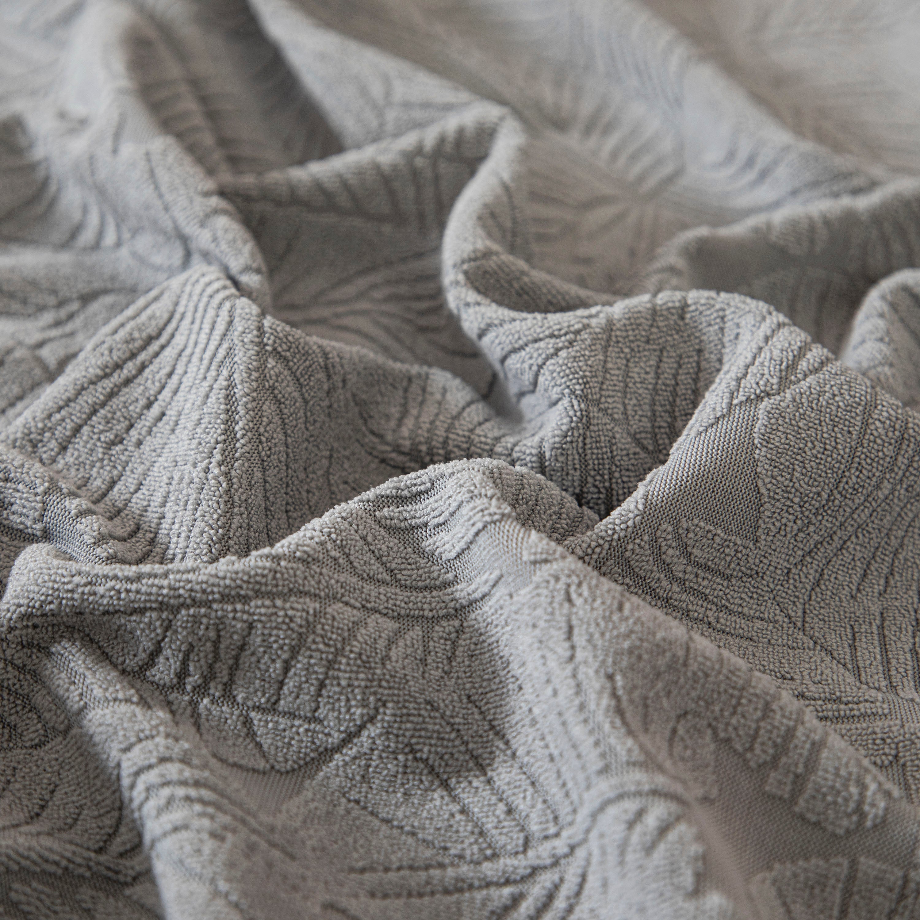 3D Jacquard Leaf Pattern Couch Slipcover, High Stretch Washable Textured Sofa Cover