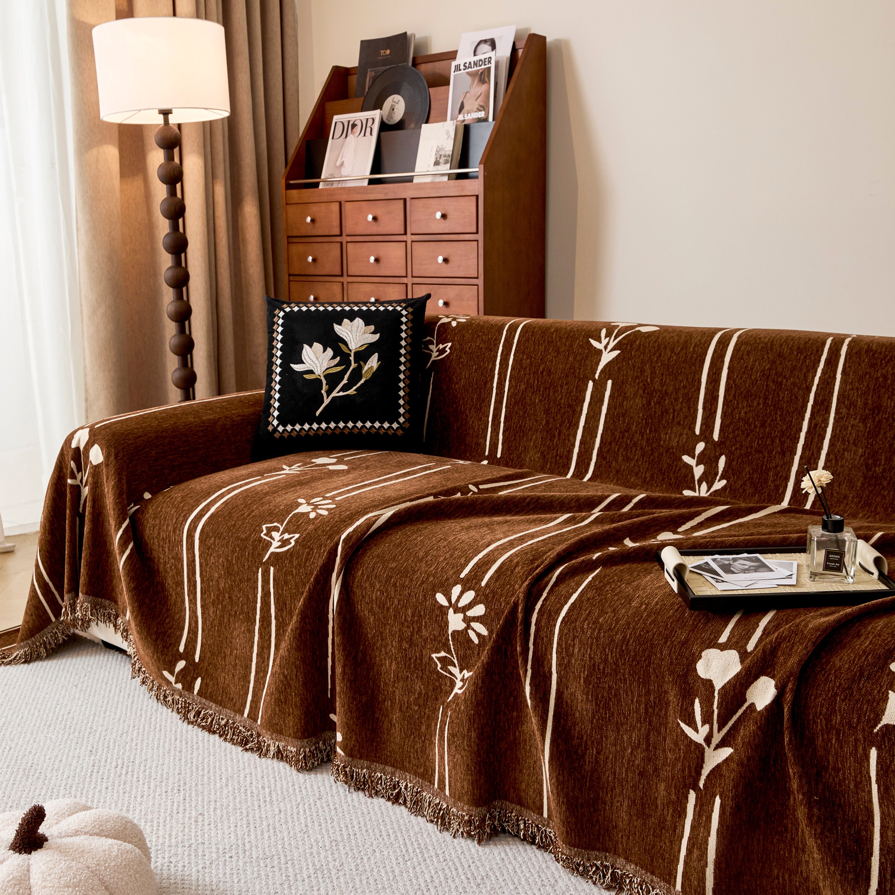 Chenille Jacquard Sofa Throw Cover with Tassel Soft Thick Couch Protector Blanket