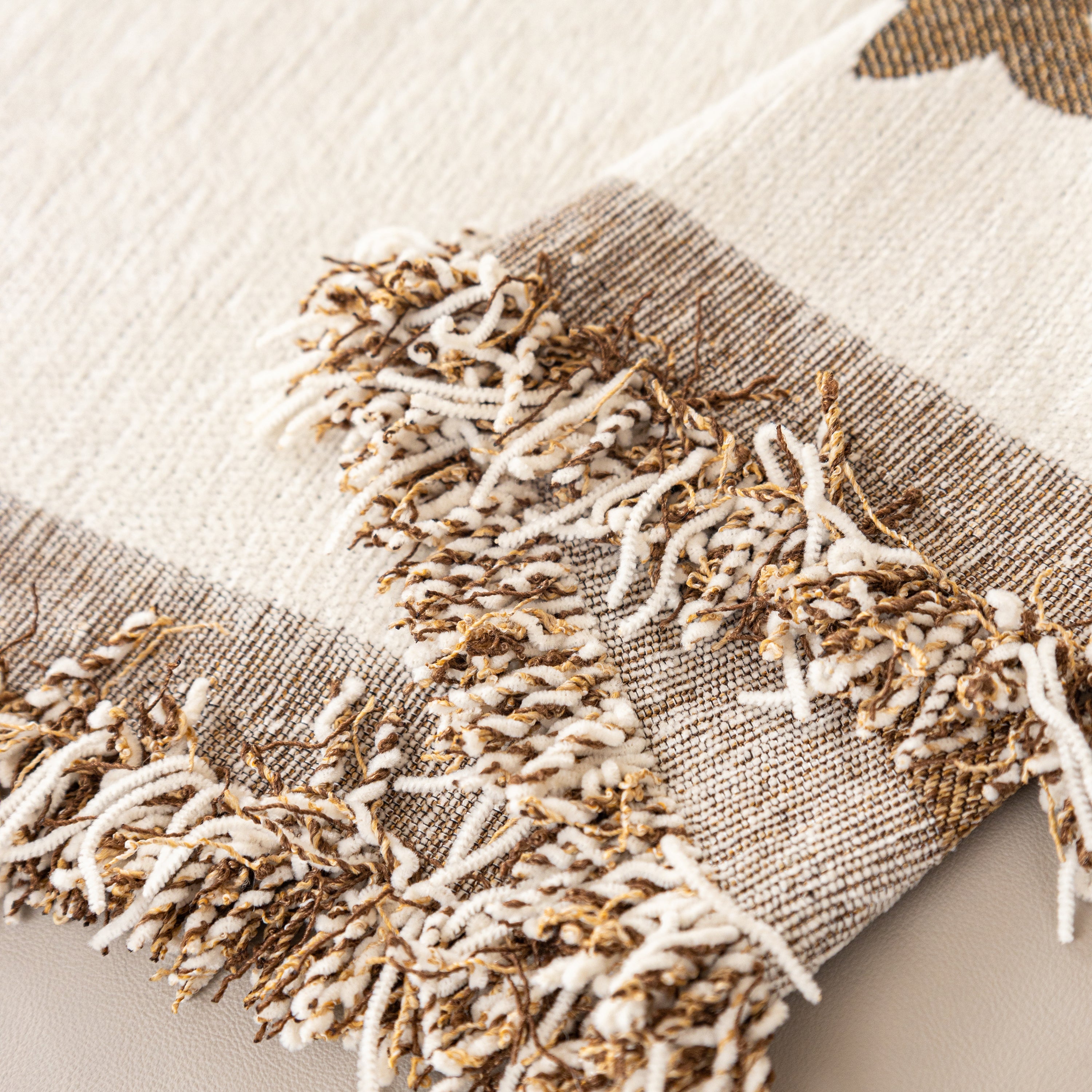 Geometric Chenille Sofa Throw Cover, Breathable Couch Protector with Tassel Fringe