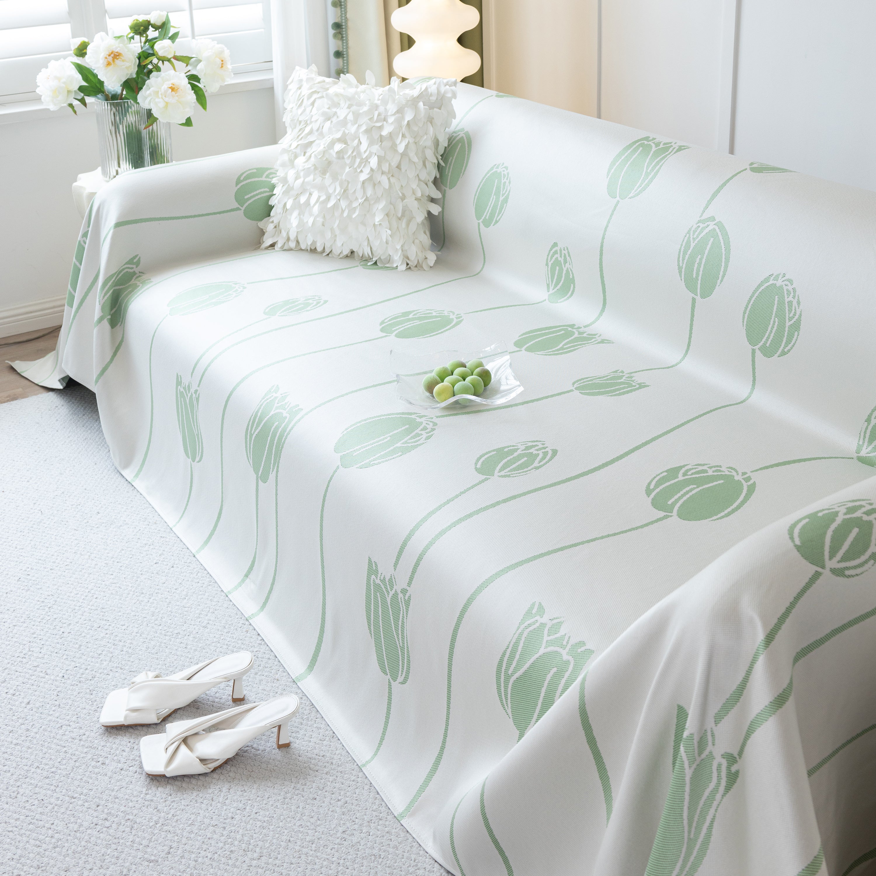 Cozy Cooling Tulip Sofa Throw Covers, Decorative & Breathable Couch Cover, Elegant Couch Protector