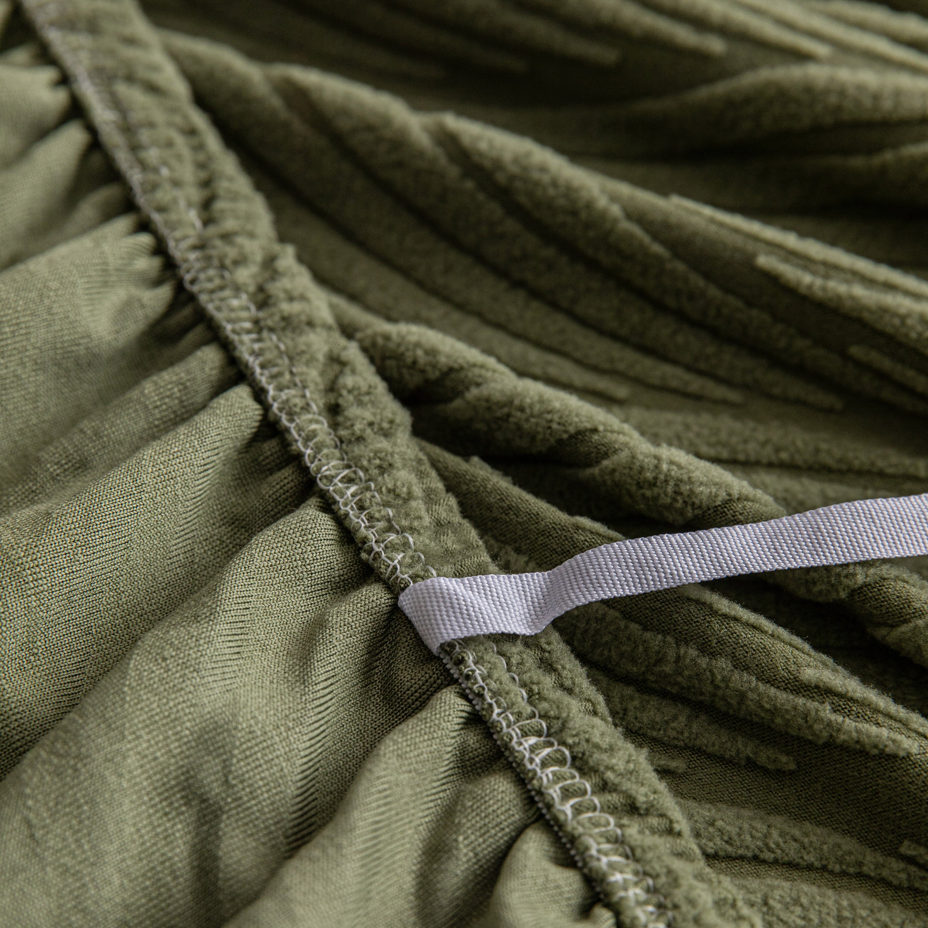 Modern Wavy Jacquard Sofa Slipcover, High Stretch Sofa Cover with 3D Organic Texture