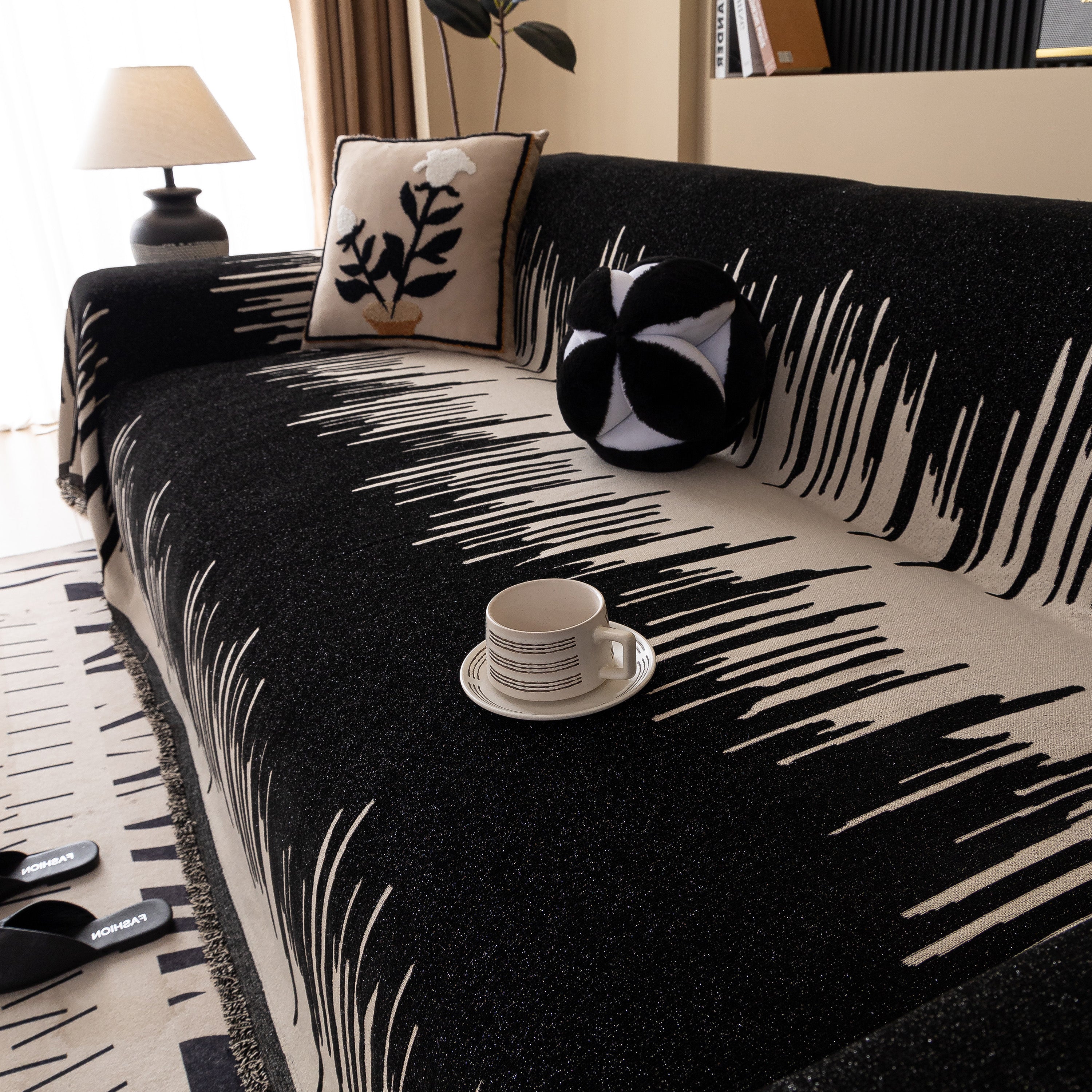 Luxury Throws for Sofas, Versatile Slipcovers & Sofa Covers for Couches and Chairs