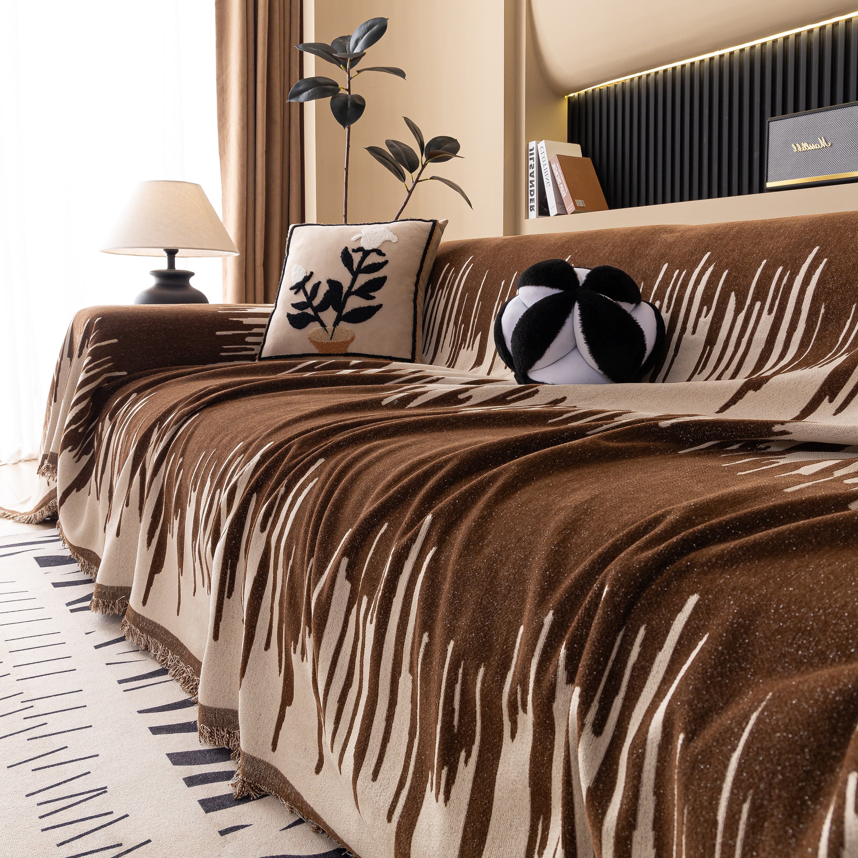 Luxury Throws for Sofas, Versatile Slipcovers & Sofa Covers for Couches and Chairs