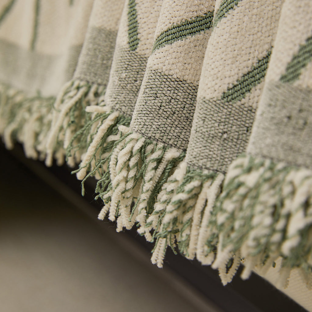 Geometric Radial Striped L-Shape Sofa Cover: Thick, Reversible Furniture Blanket for Kids and Pets