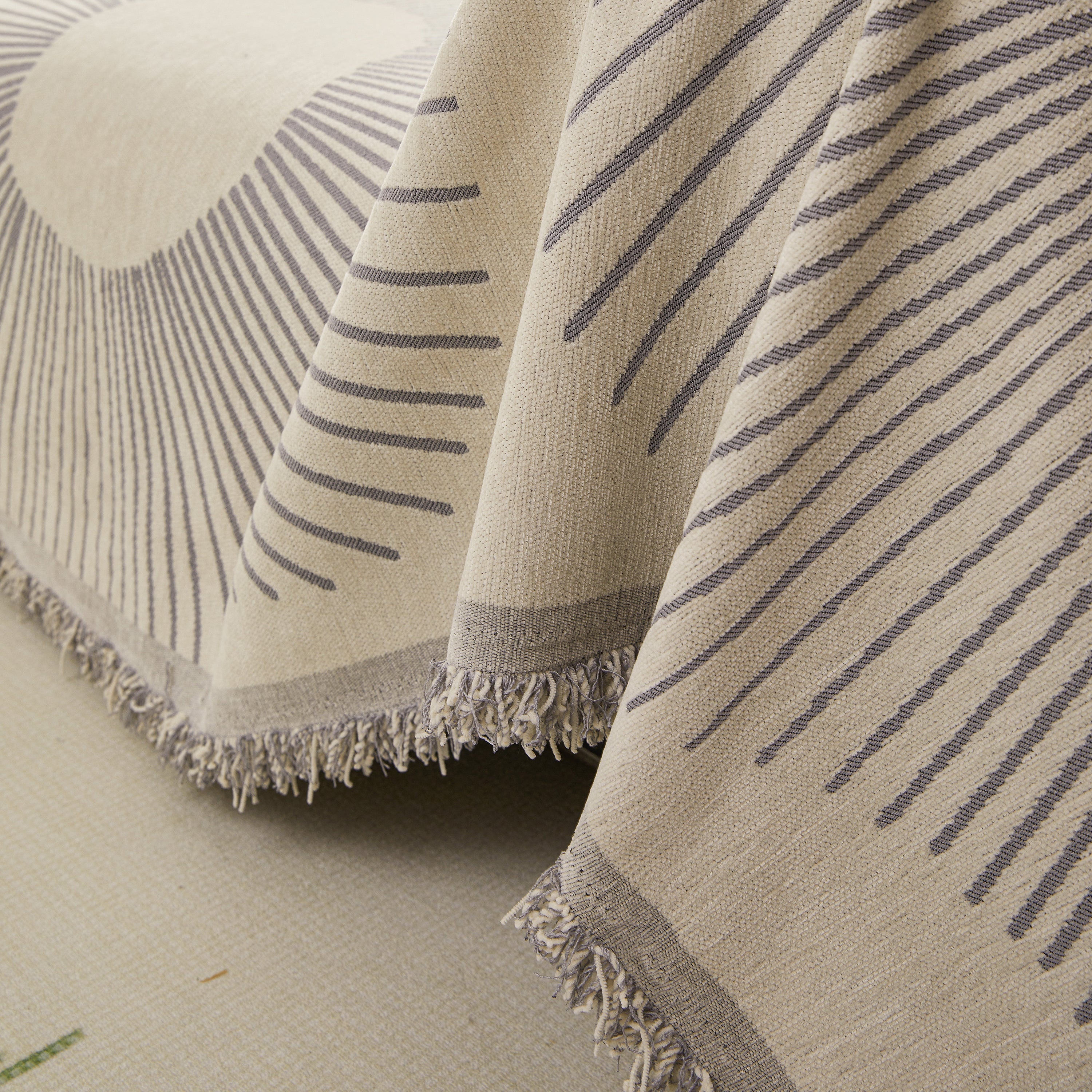 Geometric Radial Striped L-Shape Sofa Cover: Thick, Reversible Furniture Blanket for Kids and Pets