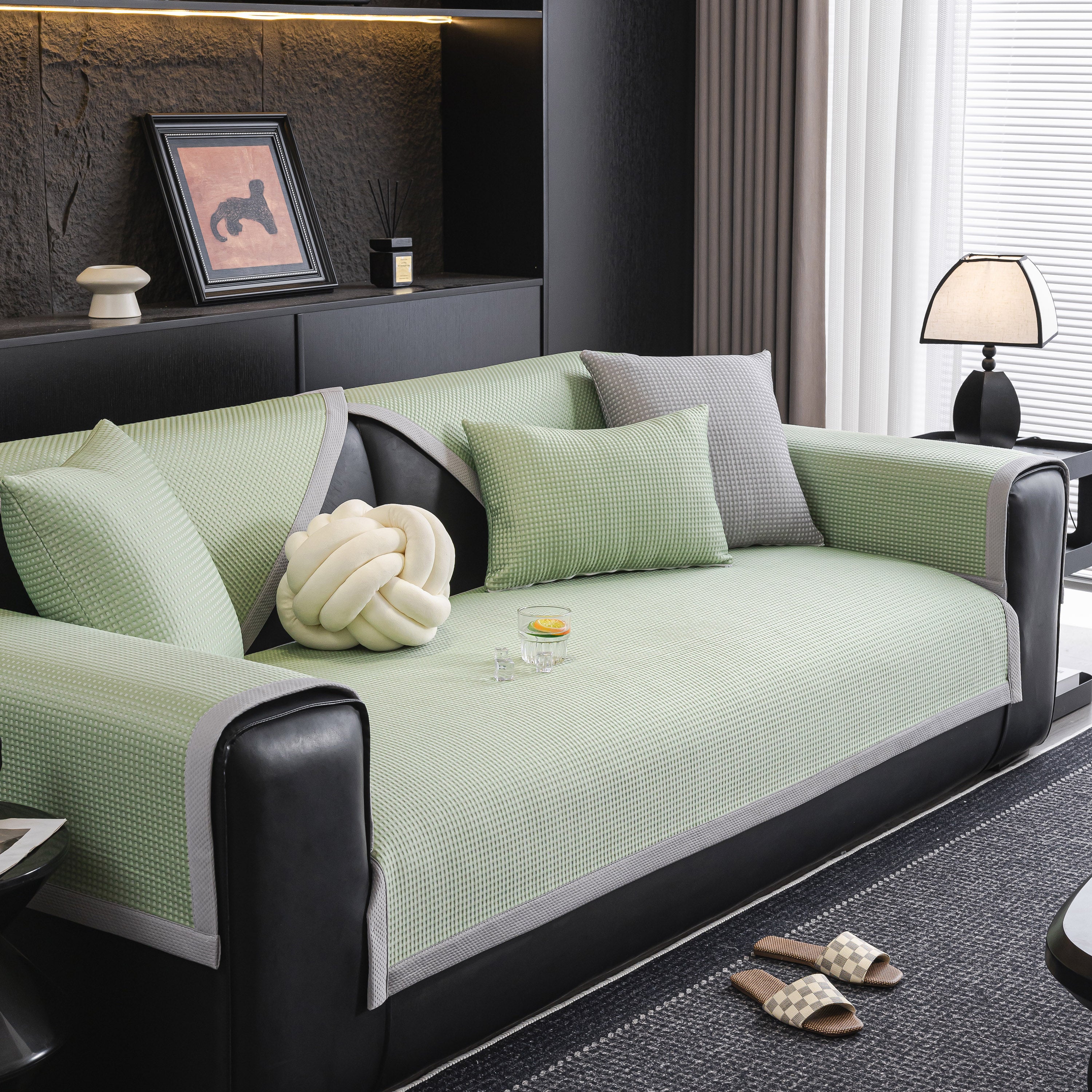 Non-Slip Cooling Breathable Couch Protector Towel, Lightweight Slipcover for Sofas