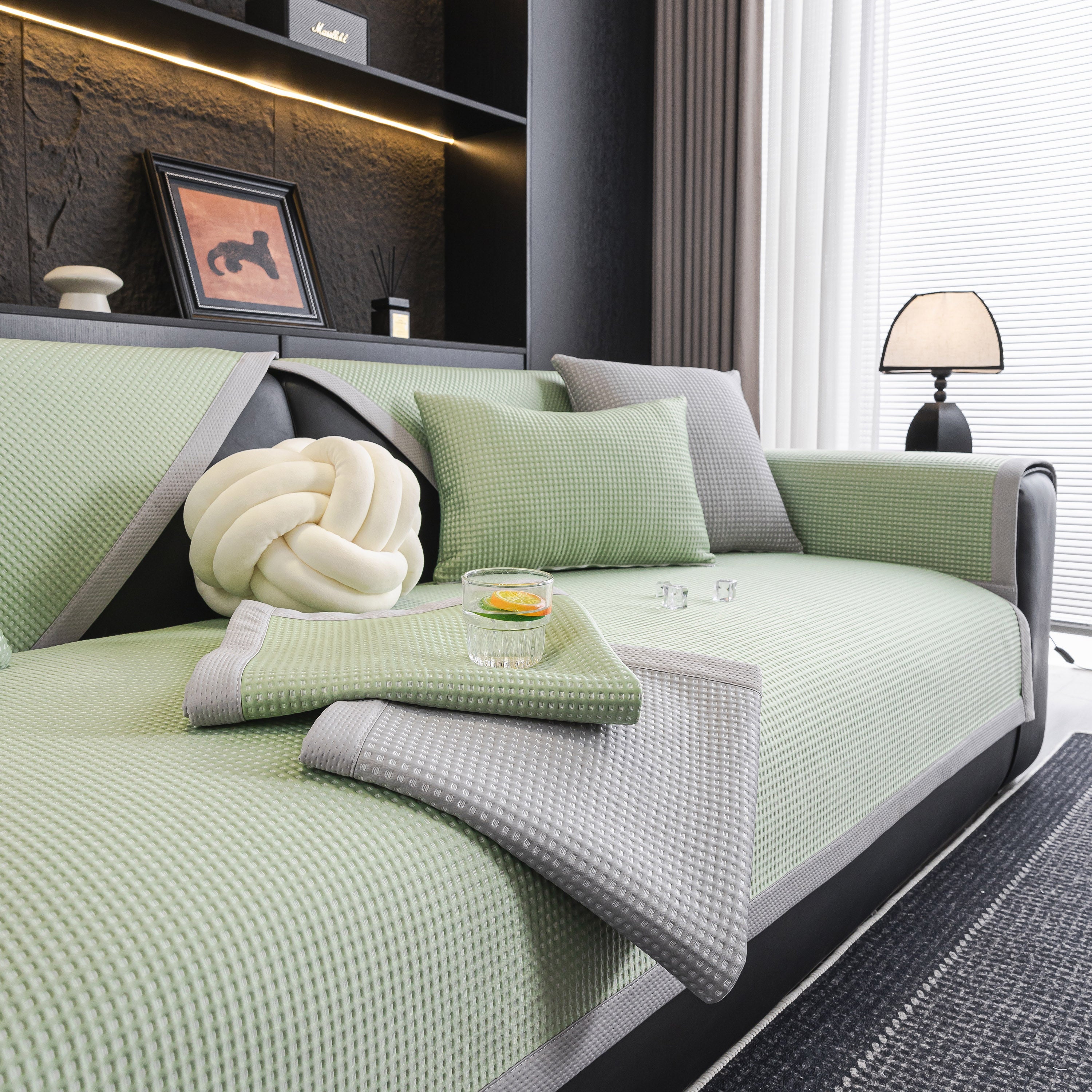 Non-Slip Cooling Breathable Couch Protector Towel, Lightweight Slipcover for Sofas