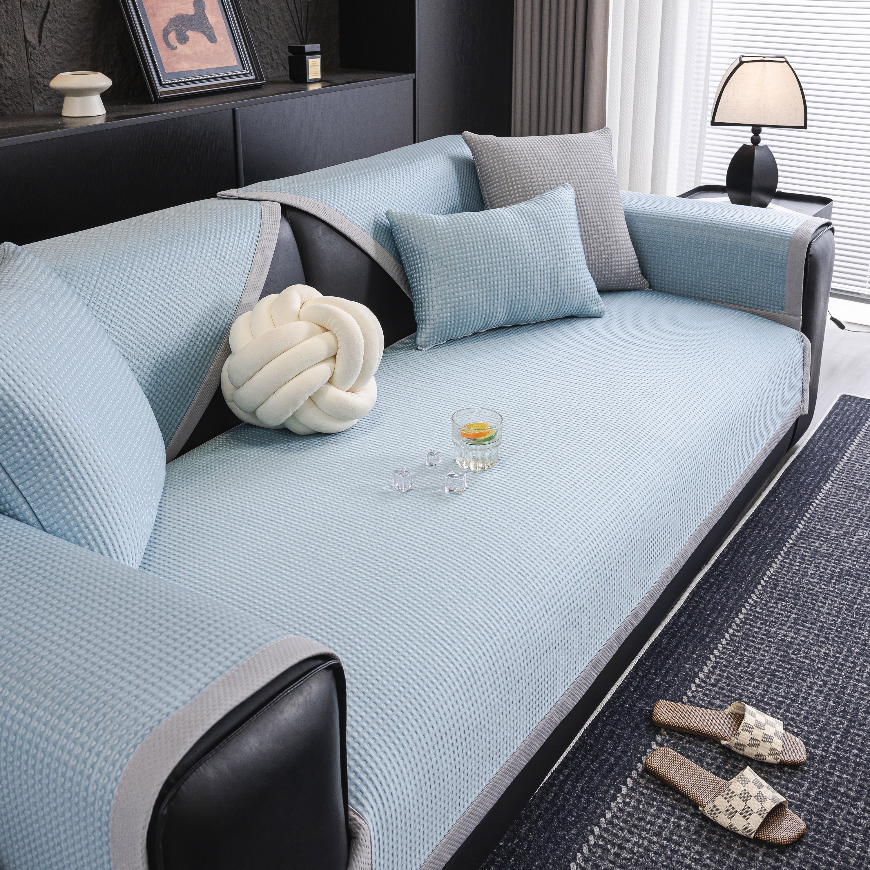 Non-Slip Cooling Breathable Couch Protector Towel, Lightweight Slipcover for Sofas