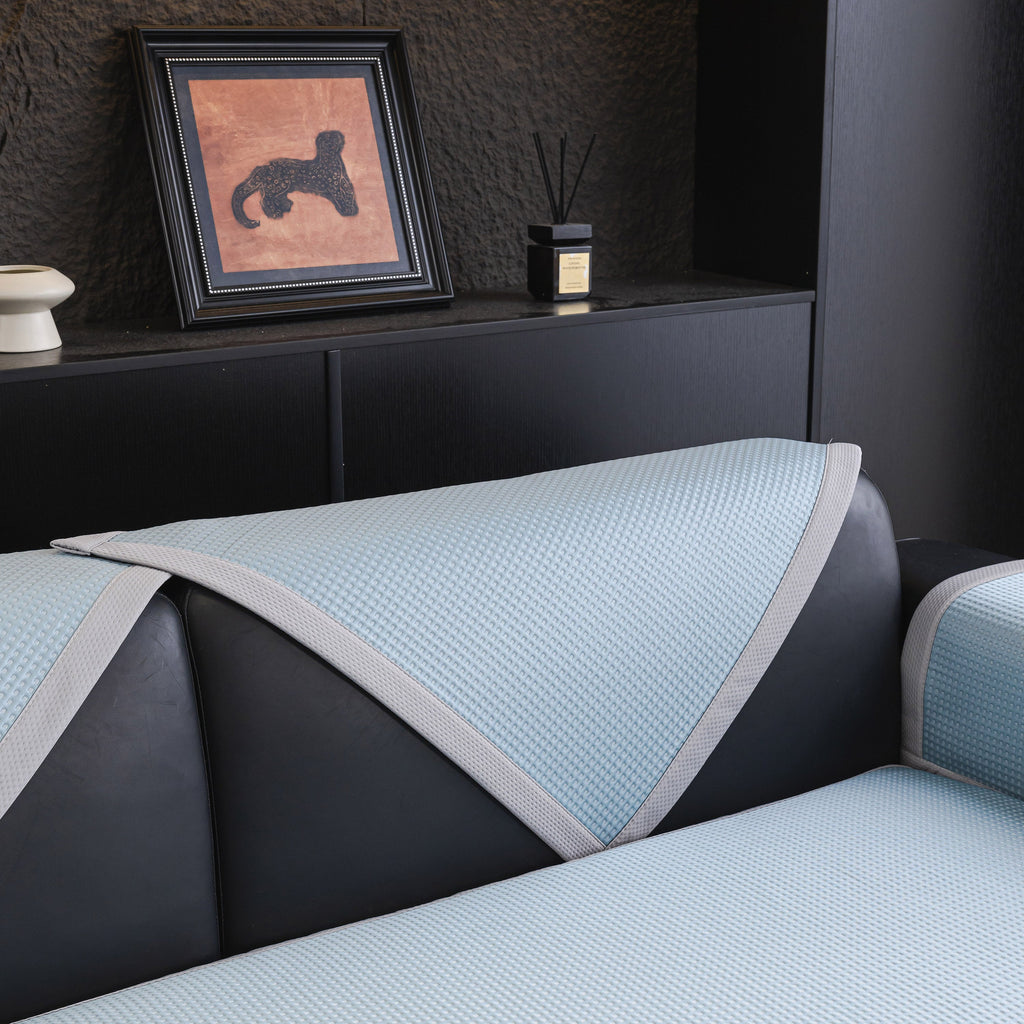 Non-Slip Cooling Breathable Couch Protector Towel, Lightweight Slipcover for Sofas