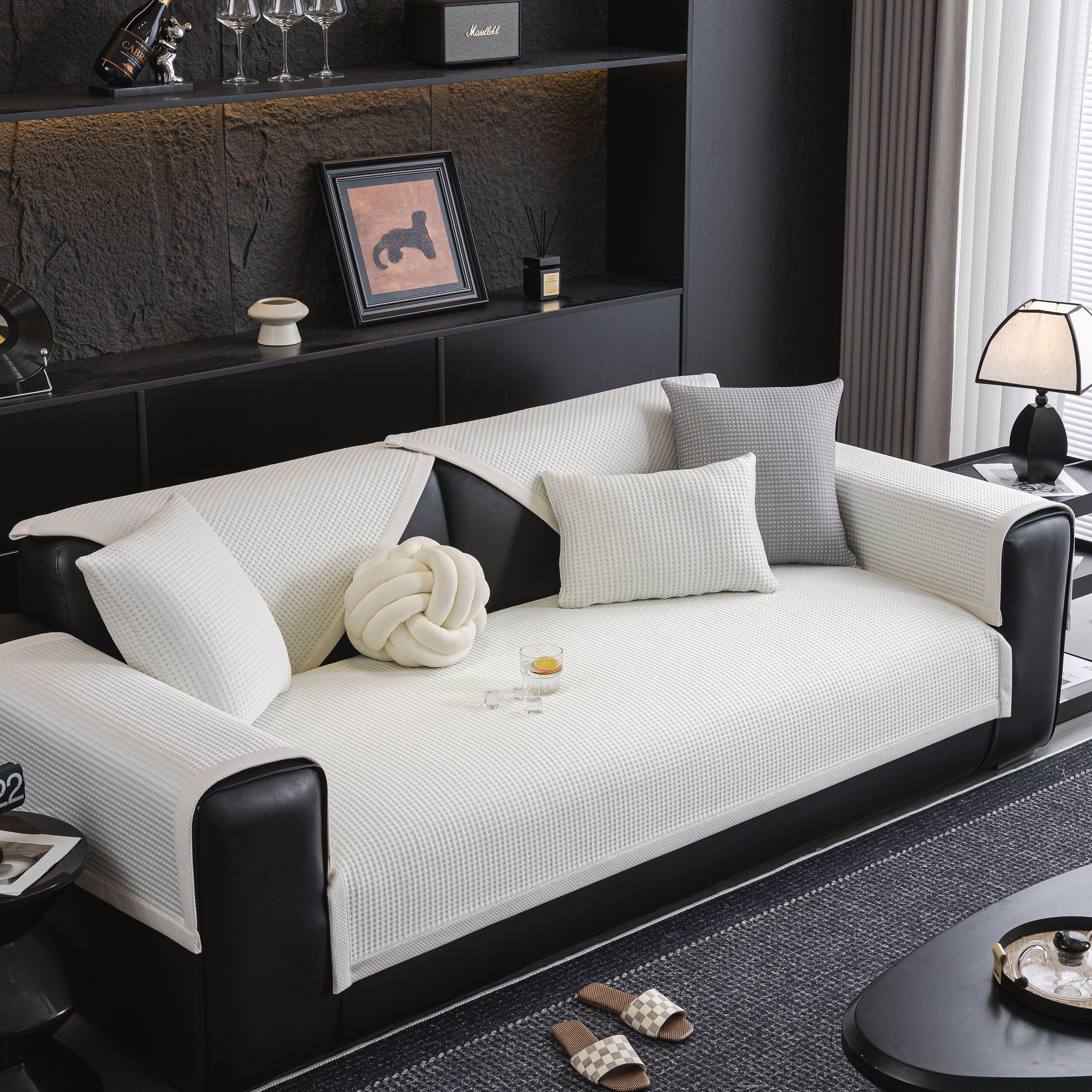 Non-Slip Cooling Breathable Couch Protector Towel, Lightweight Slipcover for Sofas