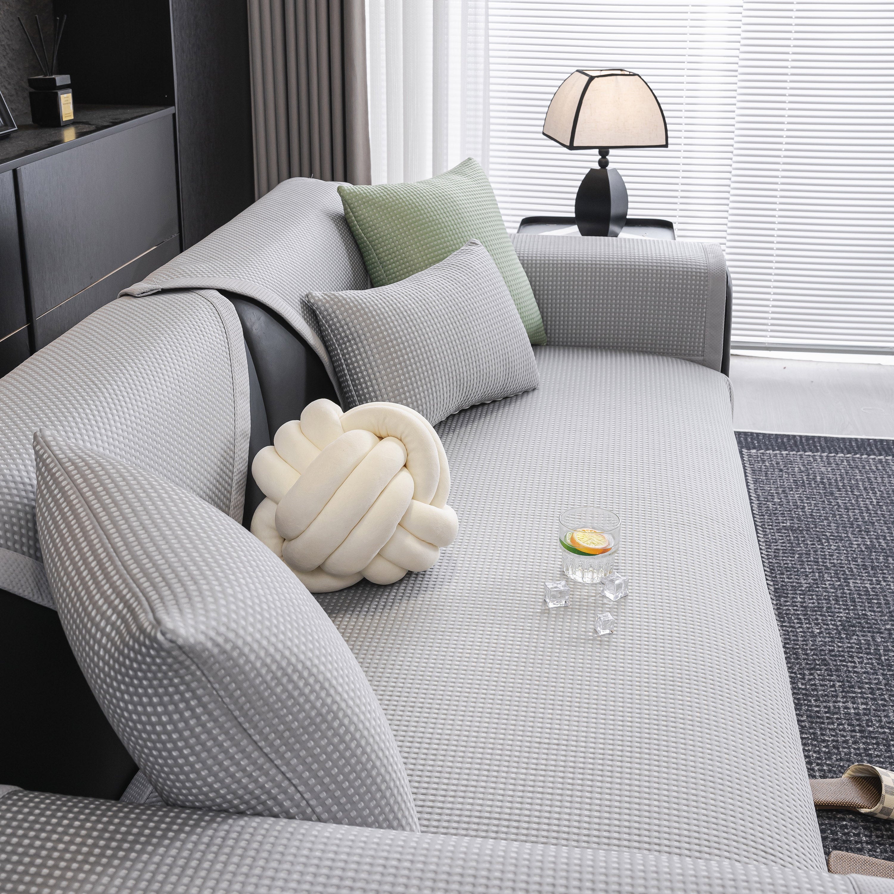 Non-Slip Cooling Breathable Couch Protector Towel, Lightweight Slipcover for Sofas