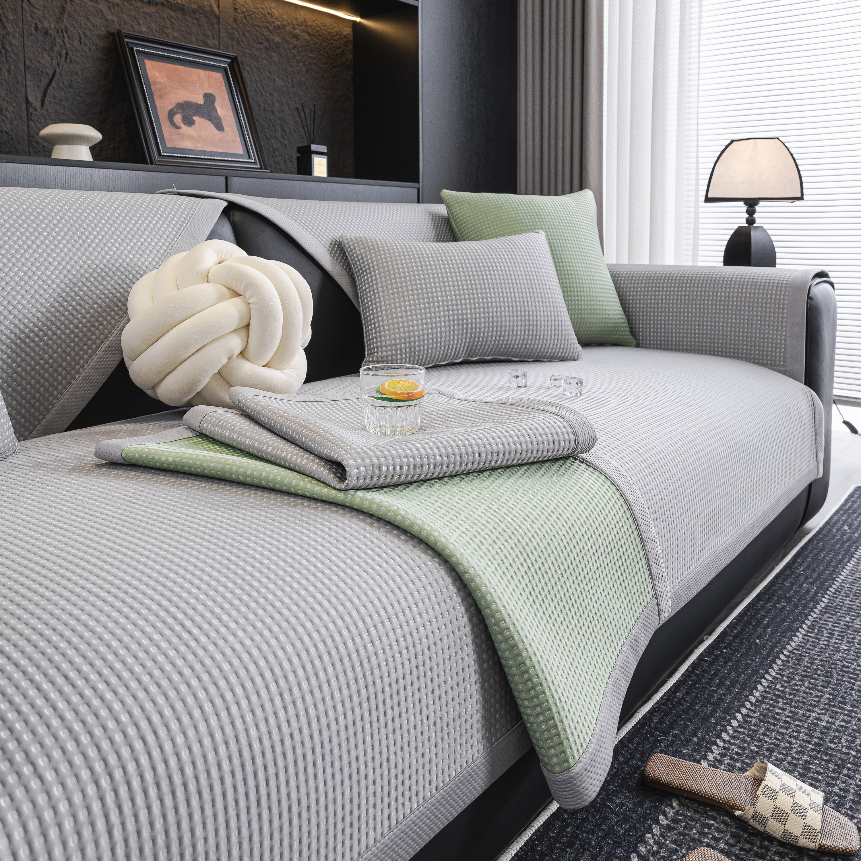 Non-Slip Cooling Breathable Couch Protector Towel, Lightweight Slipcover for Sofas