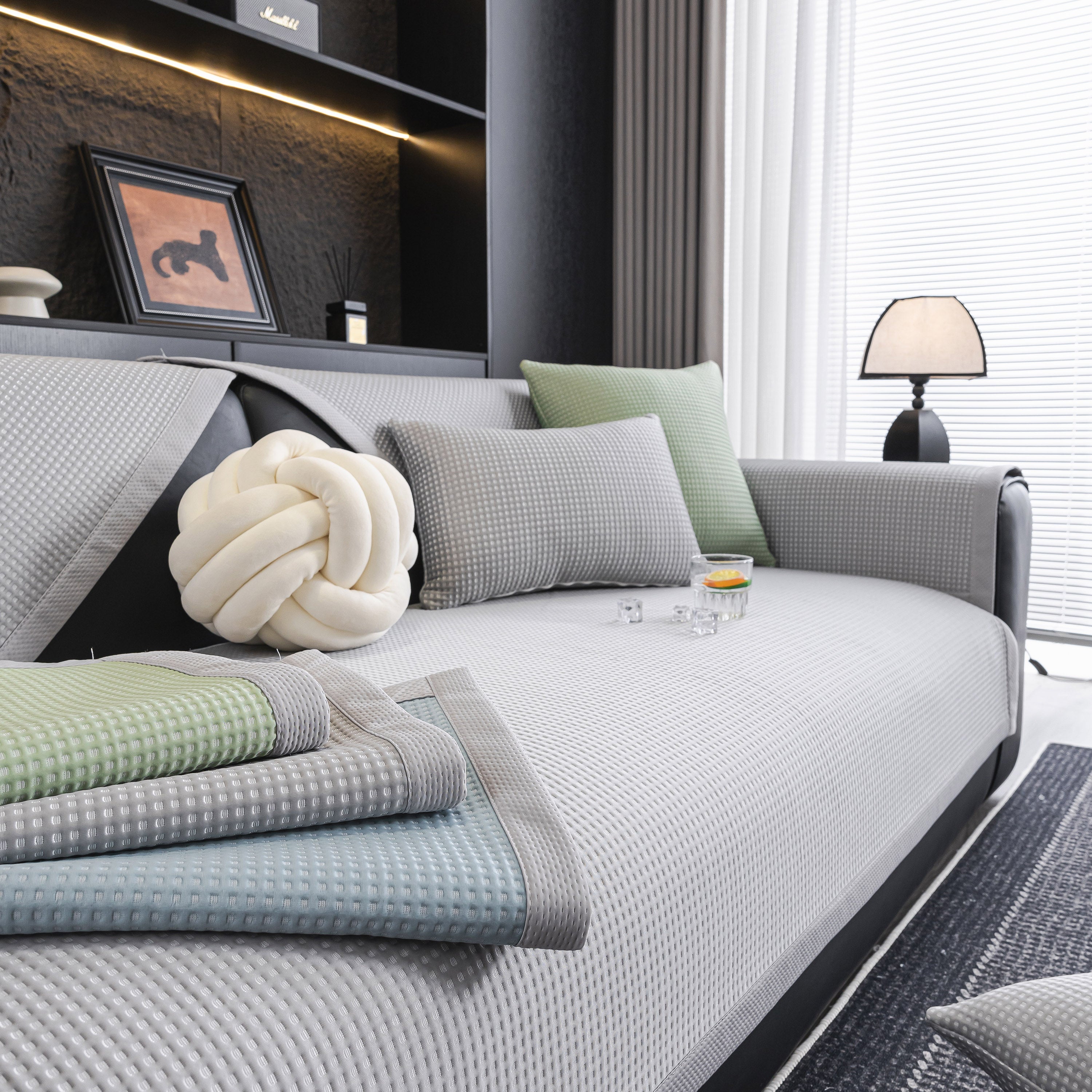 Non-Slip Cooling Breathable Couch Protector Towel, Lightweight Slipcover for Sofas