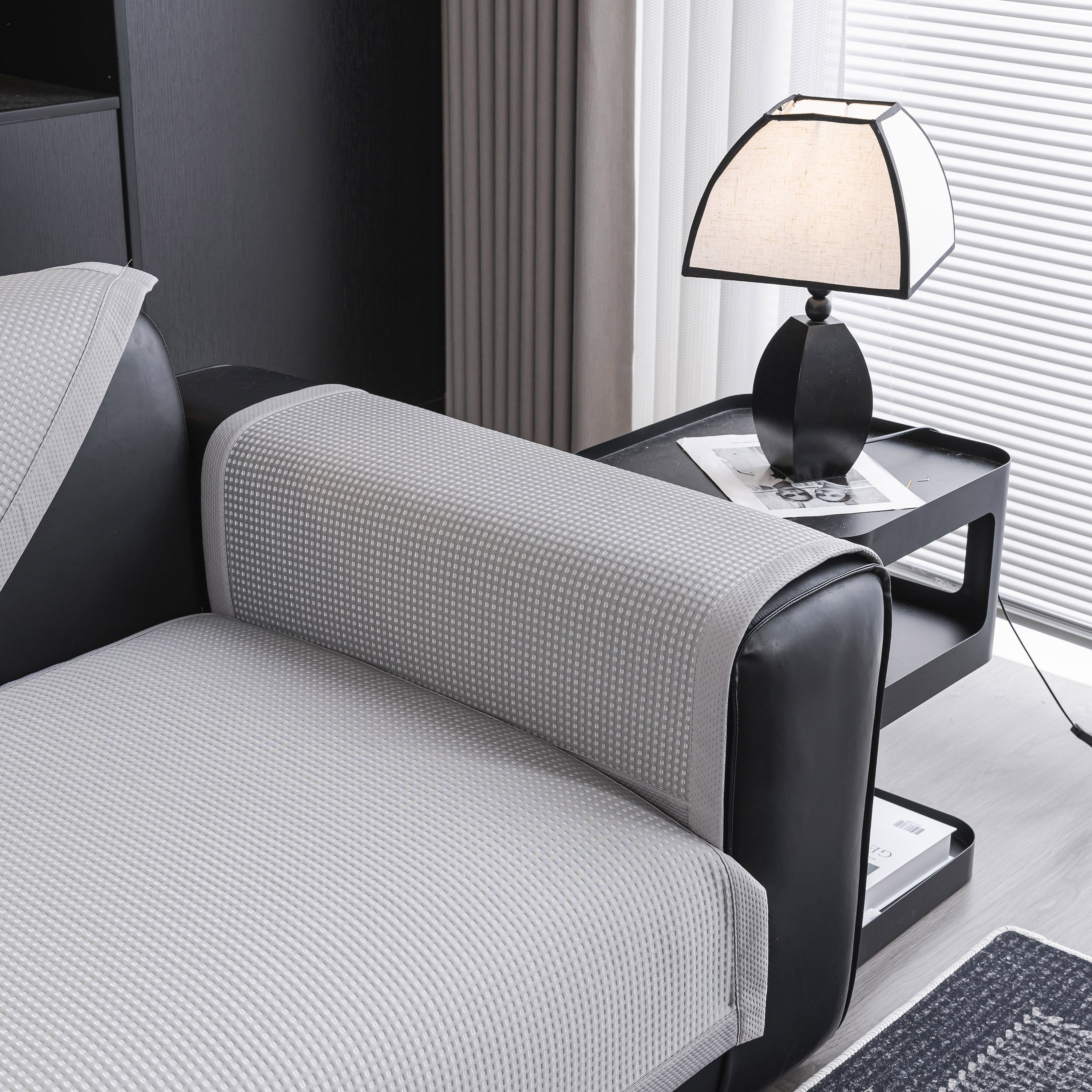 Non-Slip Cooling Breathable Couch Protector Towel, Lightweight Slipcover for Sofas