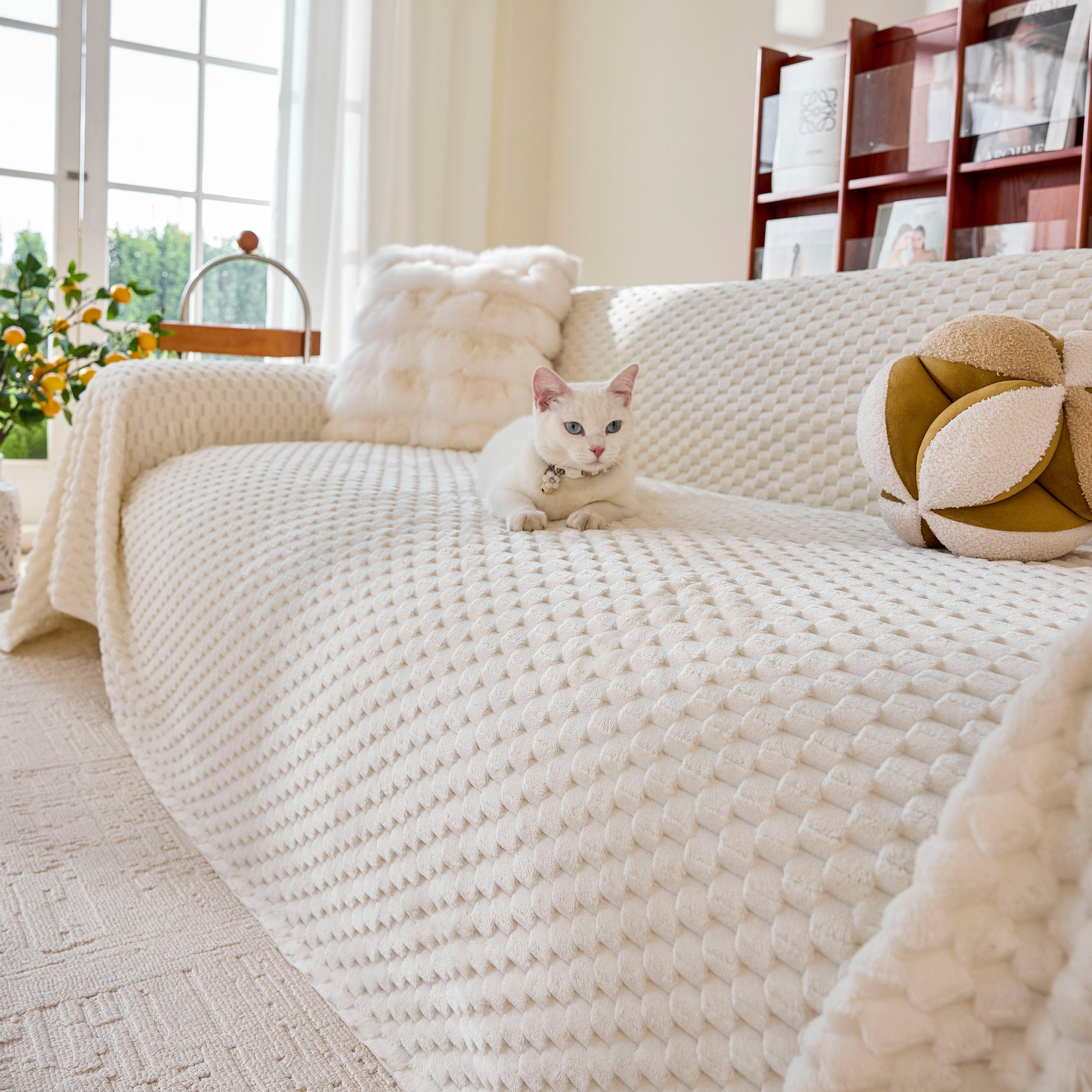 Thick Plush Non-Slip Sofa Throw Cover, Warm Soft Faux Fur Couch Protector for Winter