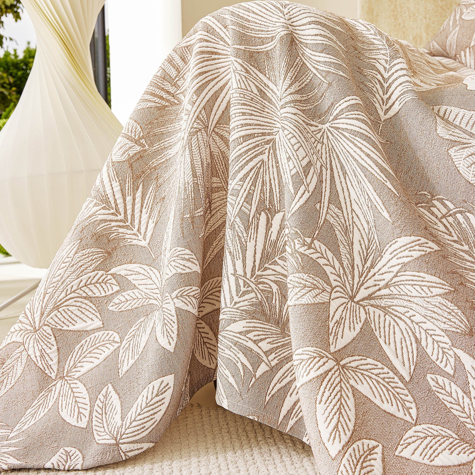 Tropical Botanical Leaf Texture Furniture Protector Blanket Soft Breathable Sofa Cover