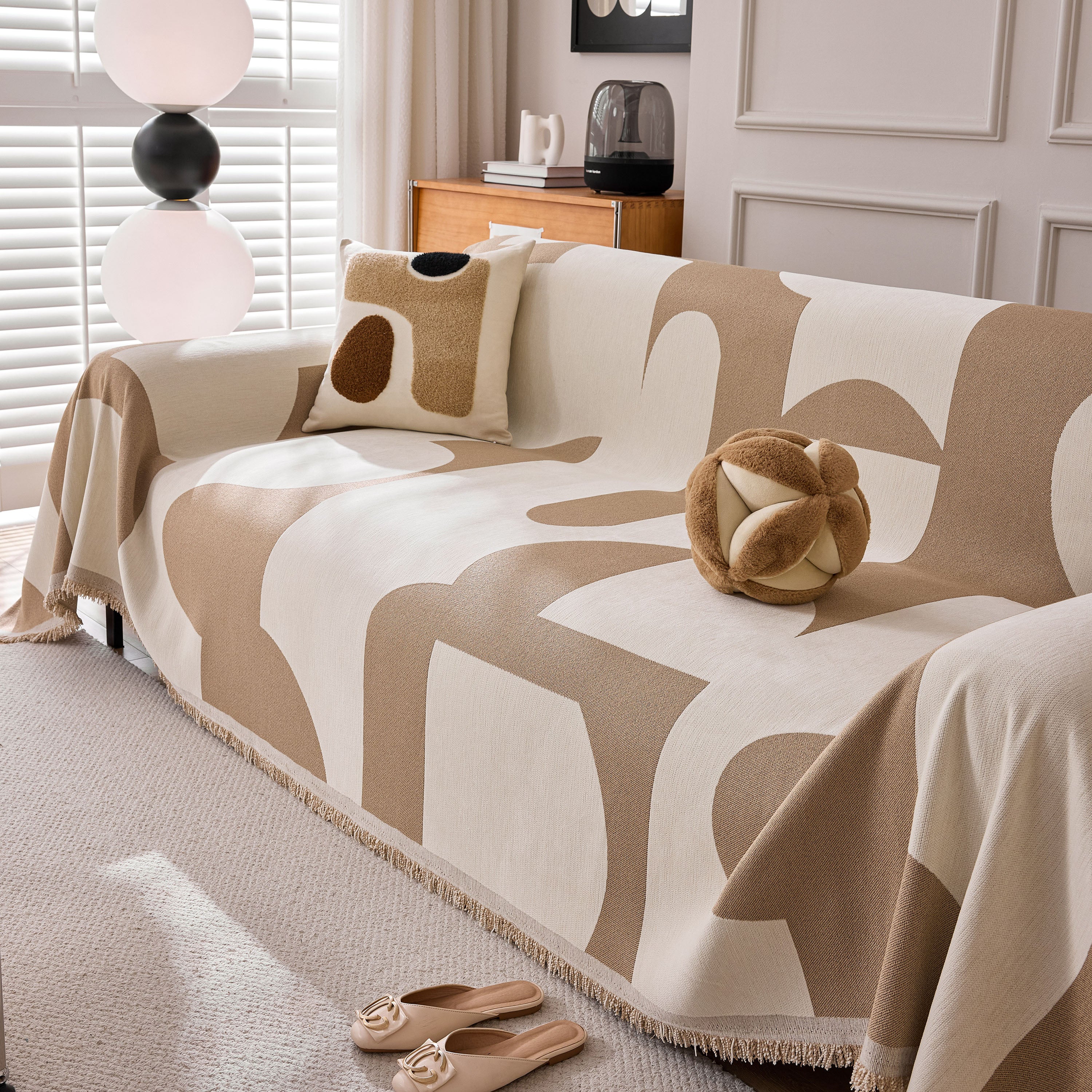 Modern Abstract Chenille Sofa Cover, Large Soft Throw Blanket with Tassels for Couch