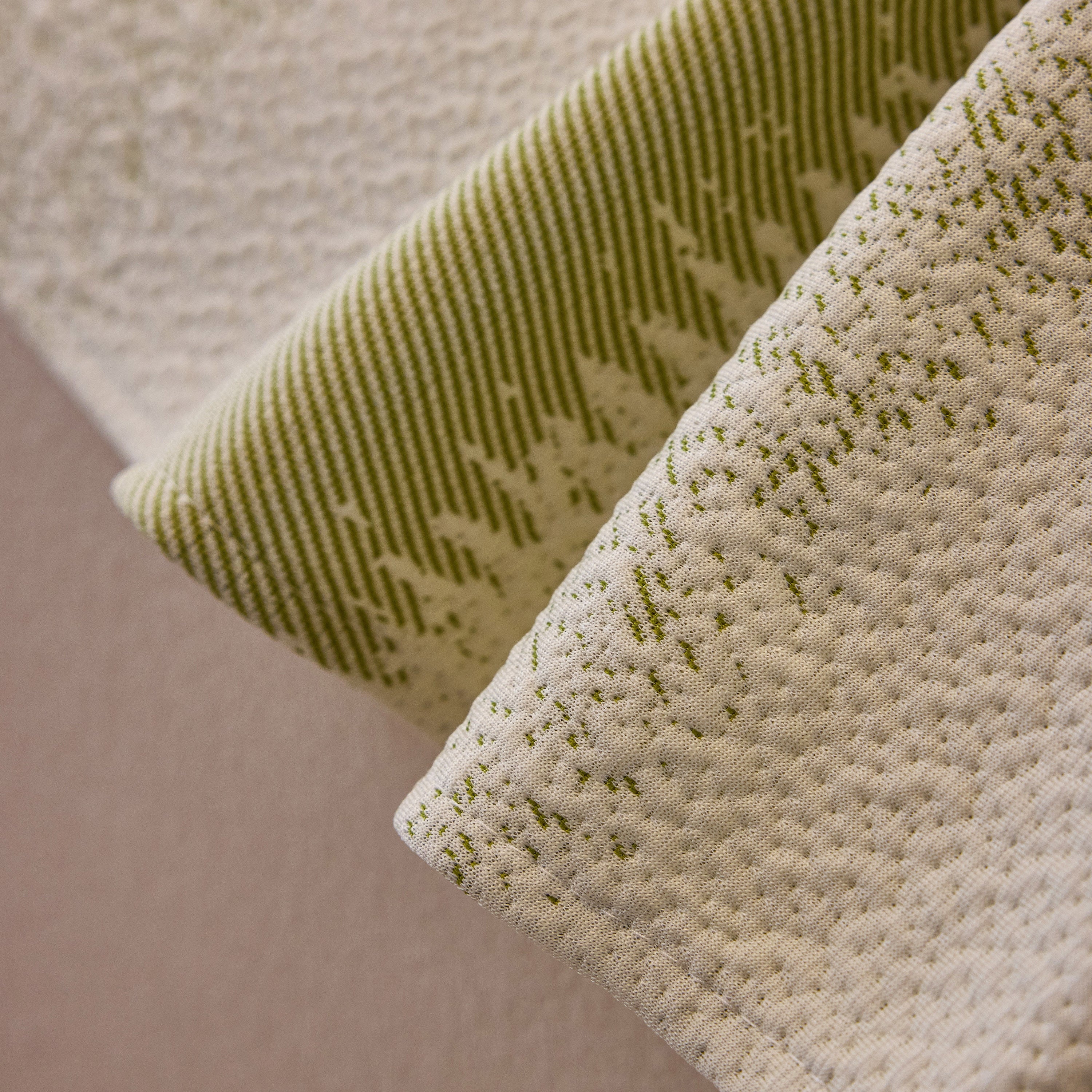 Modern Striped Sofa Throw Blanket, Lightweight Couch Cover for Summer Seating