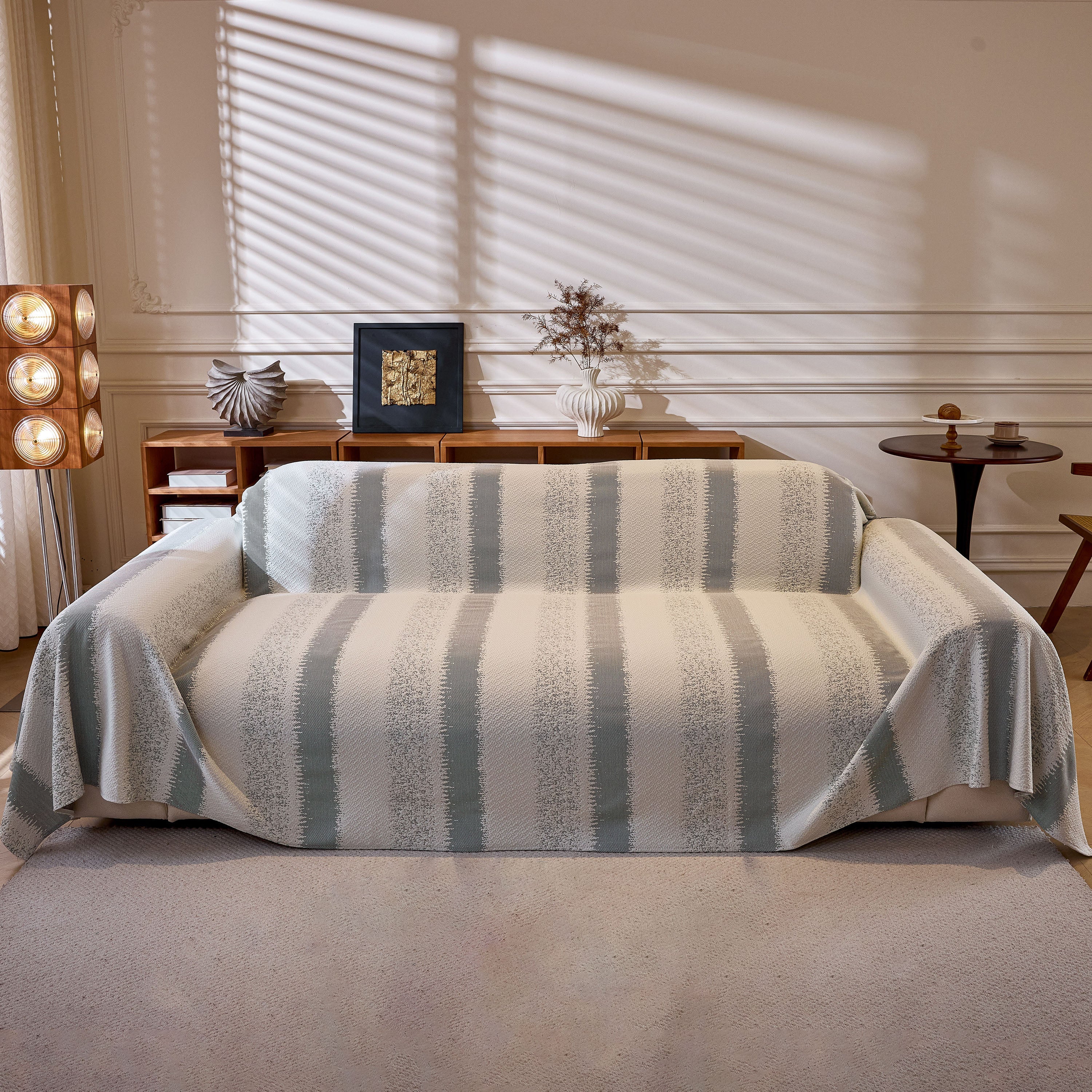 Modern Striped Sofa Throw Blanket, Lightweight Couch Cover for Summer Seating
