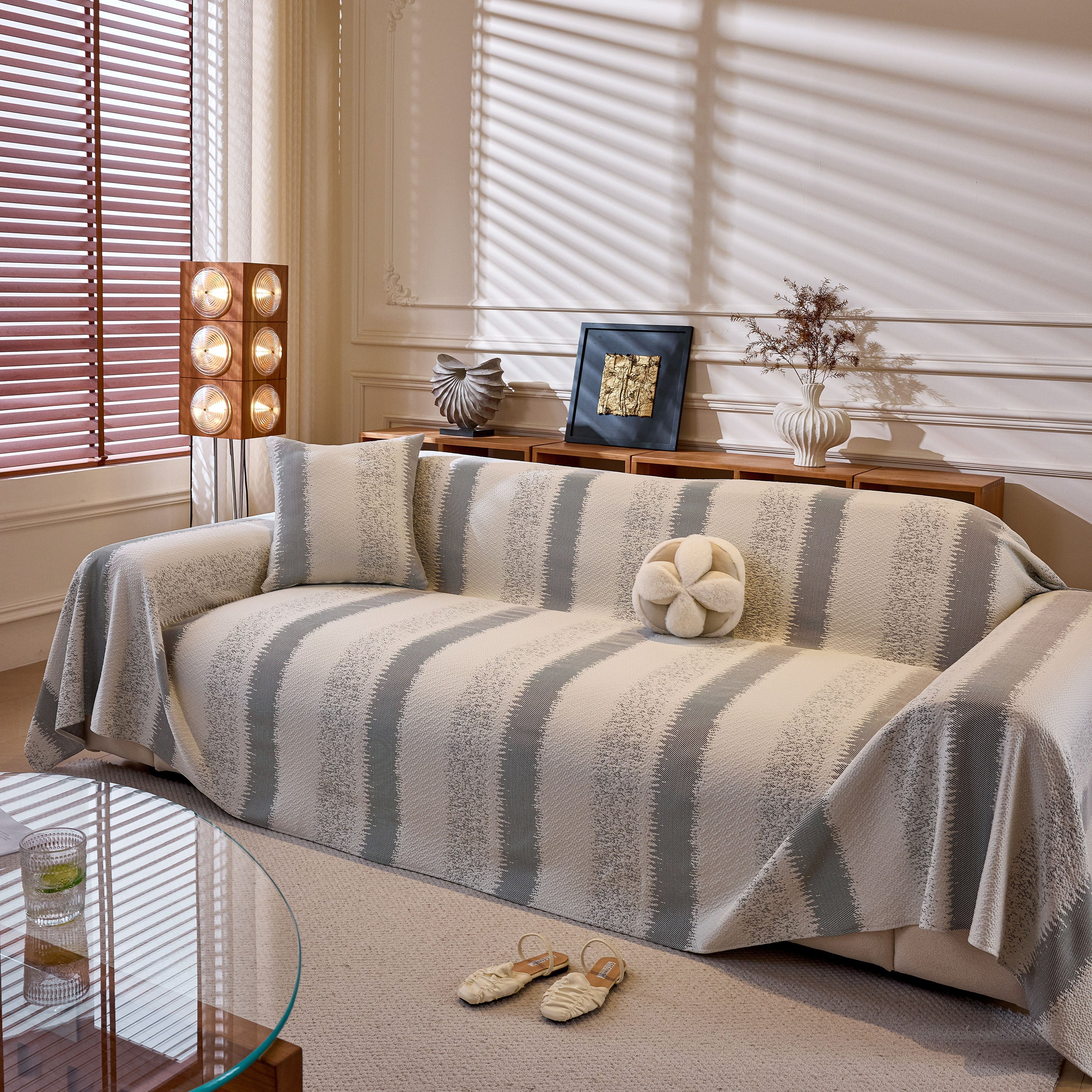 Modern Striped Sofa Throw Blanket, Lightweight Couch Cover for Summer Seating
