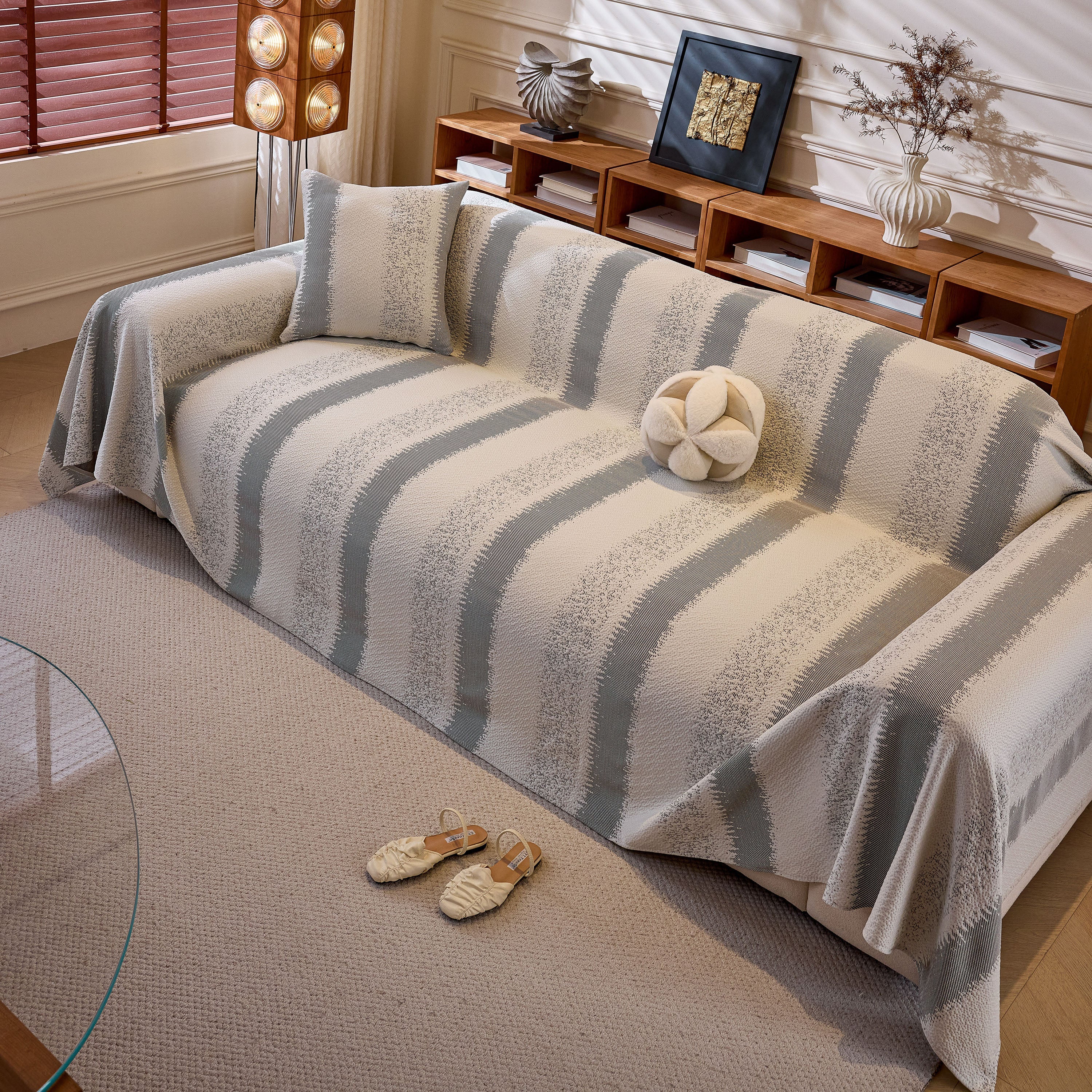 Modern Striped Sofa Throw Blanket, Lightweight Couch Cover for Summer Seating