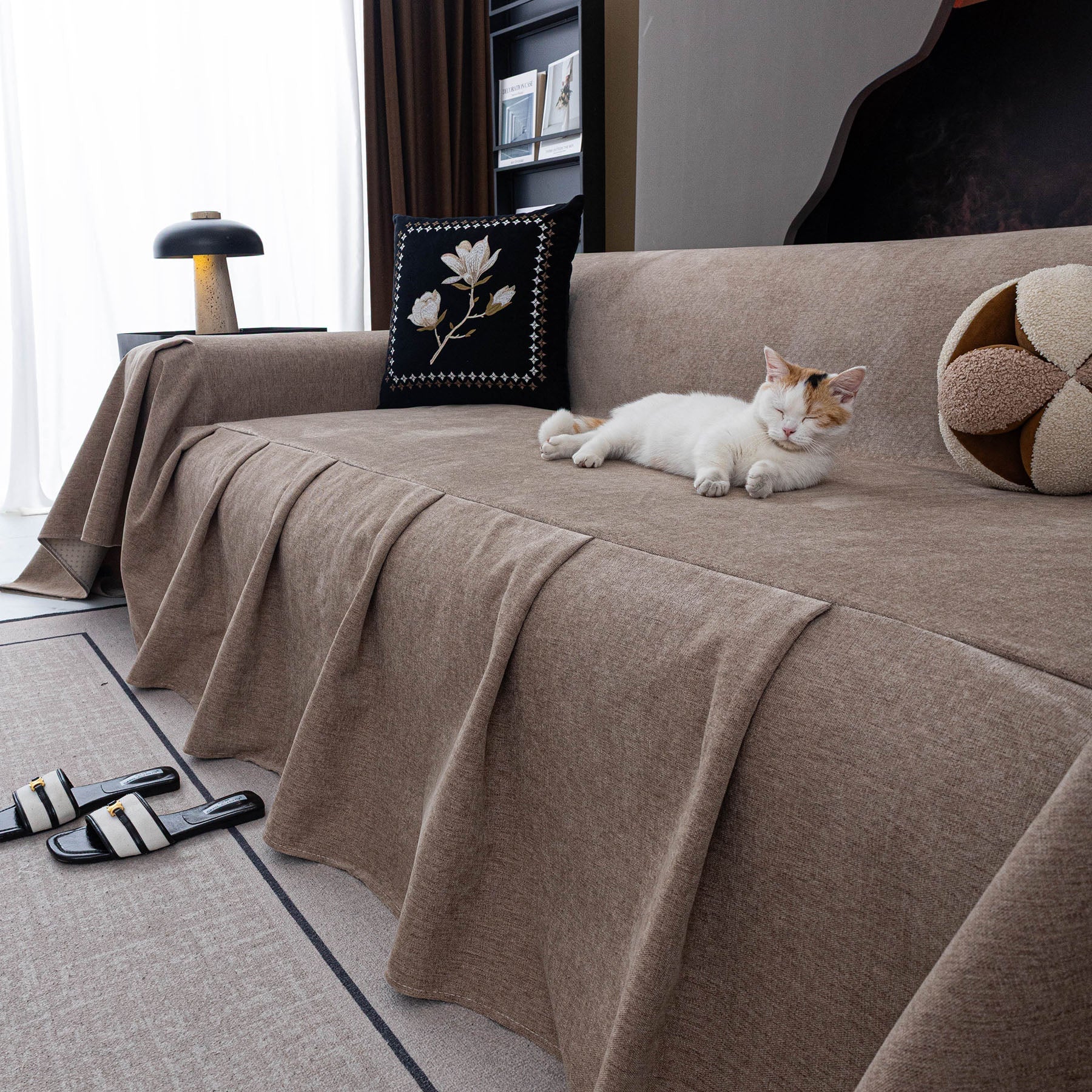Water Repellent Couch Cover, Non Slip Furniture Protector for Leather & Fabric Sofa