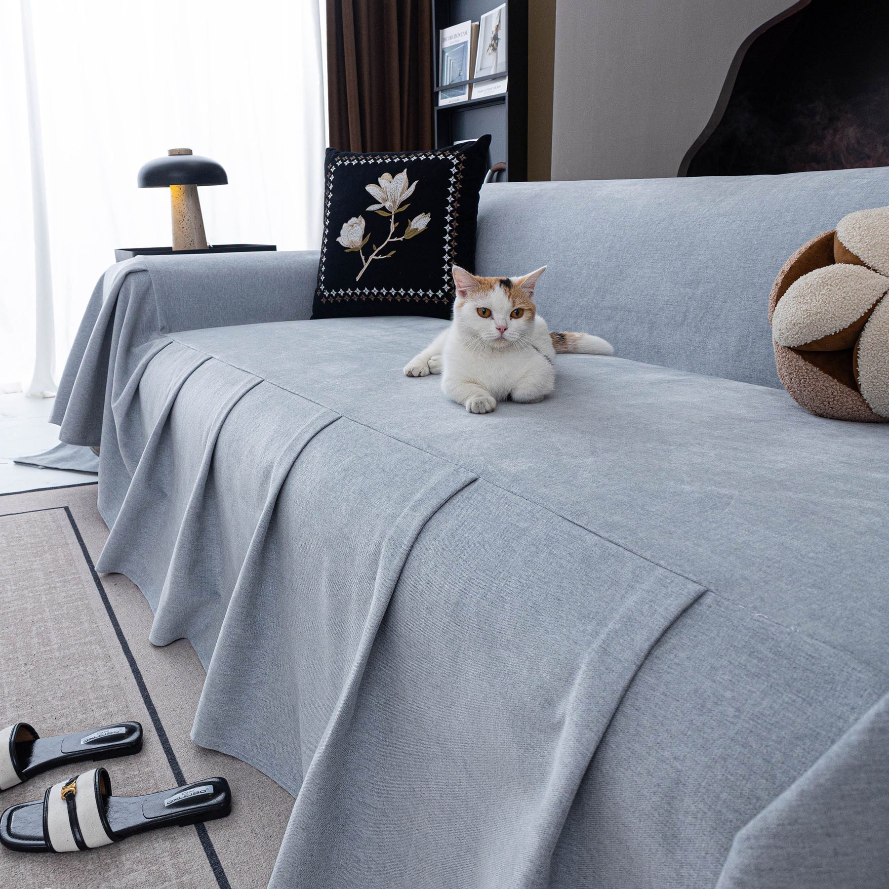 Water Repellent Couch Cover, Non Slip Furniture Protector for Leather & Fabric Sofa