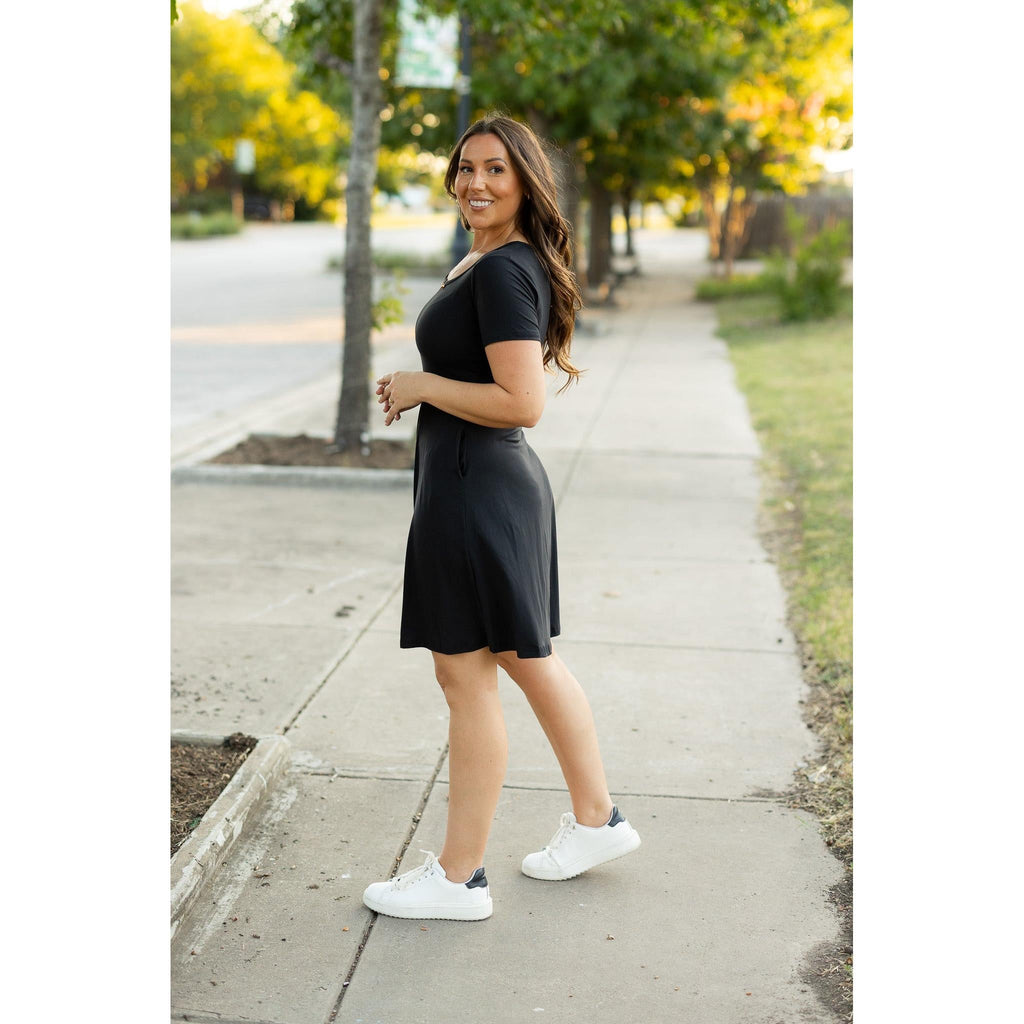 Ready to Ship | The Dakota Dress