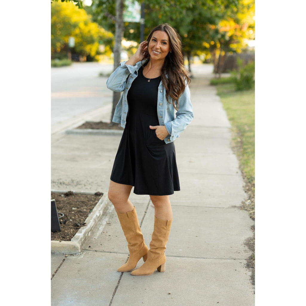 Ready to Ship | The Dakota Dress