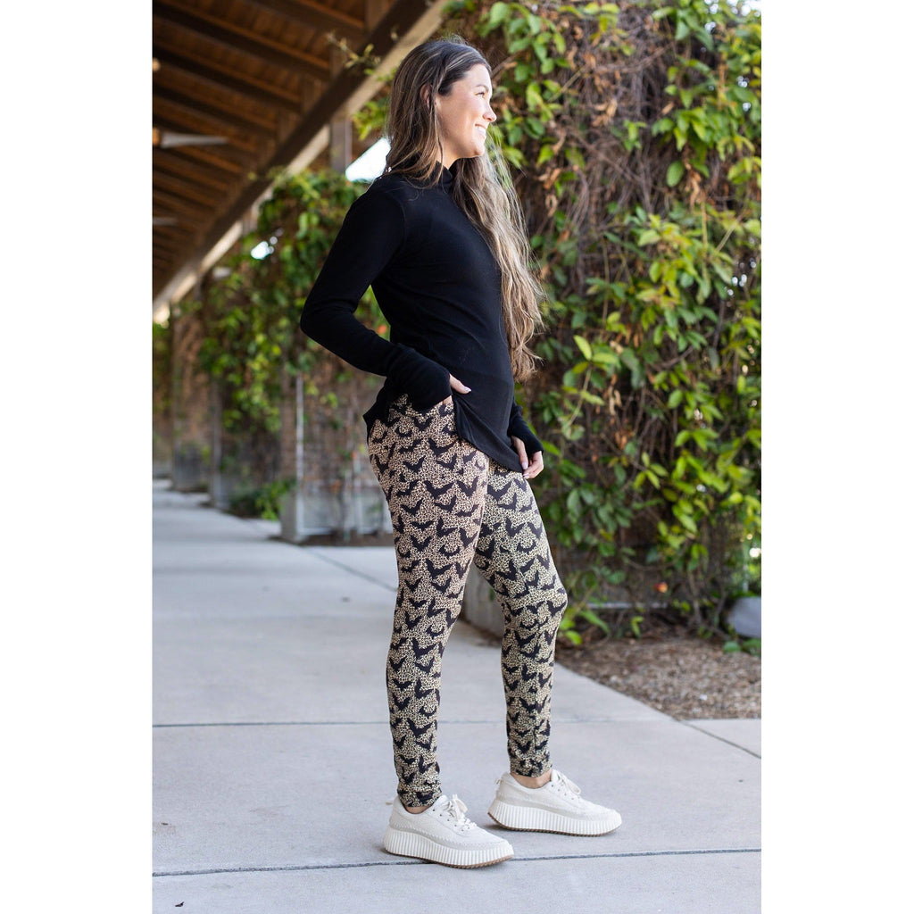 The Bianca - Leopard Bats Leggings *