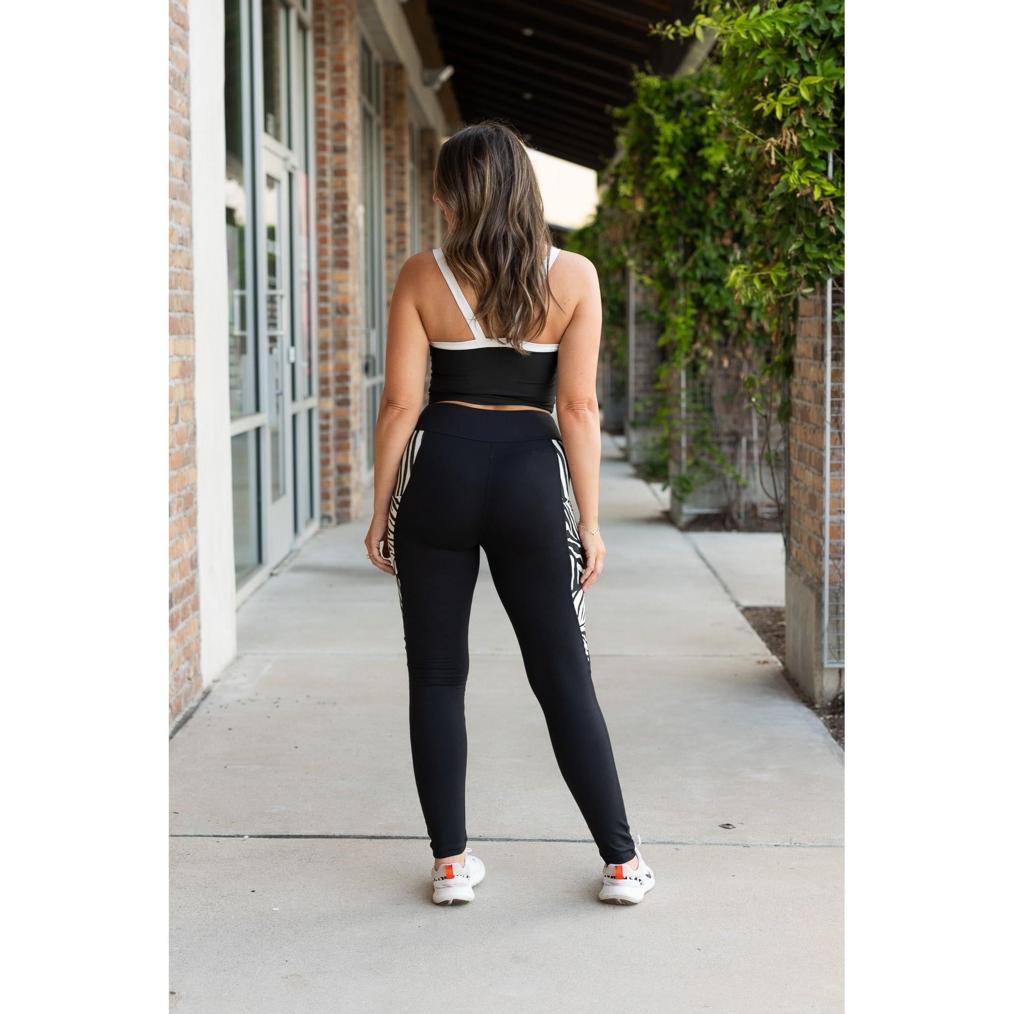 Ready to Ship | The Zola - Zebra Print Panel Leggings