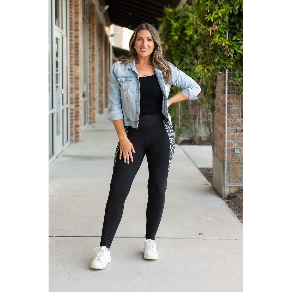 Ready to Ship  | The Sabrina - Snow Leopard Panel Leggings