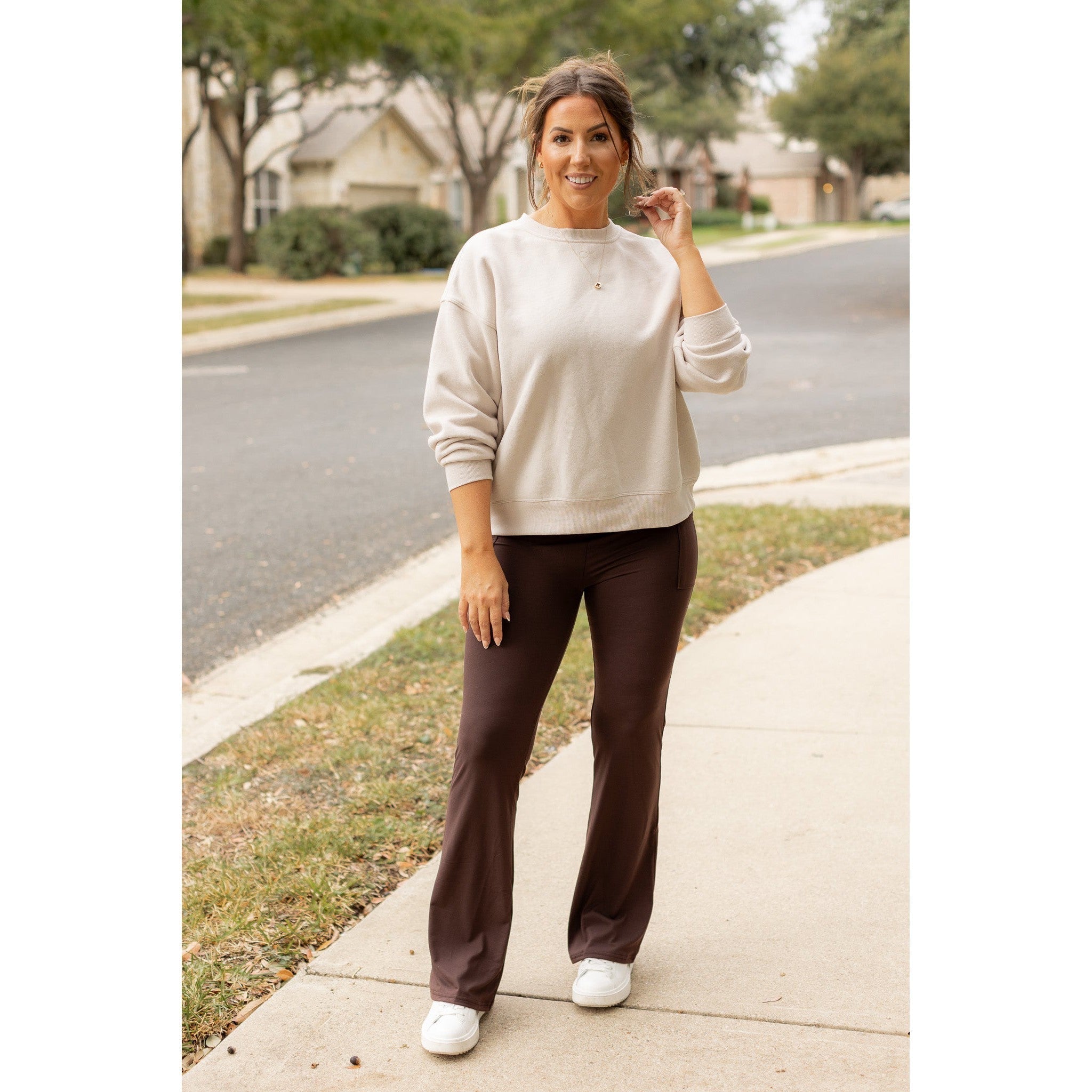 Ready to Ship | The Rhea - BROWN Bootcut Leggings with Pockets
