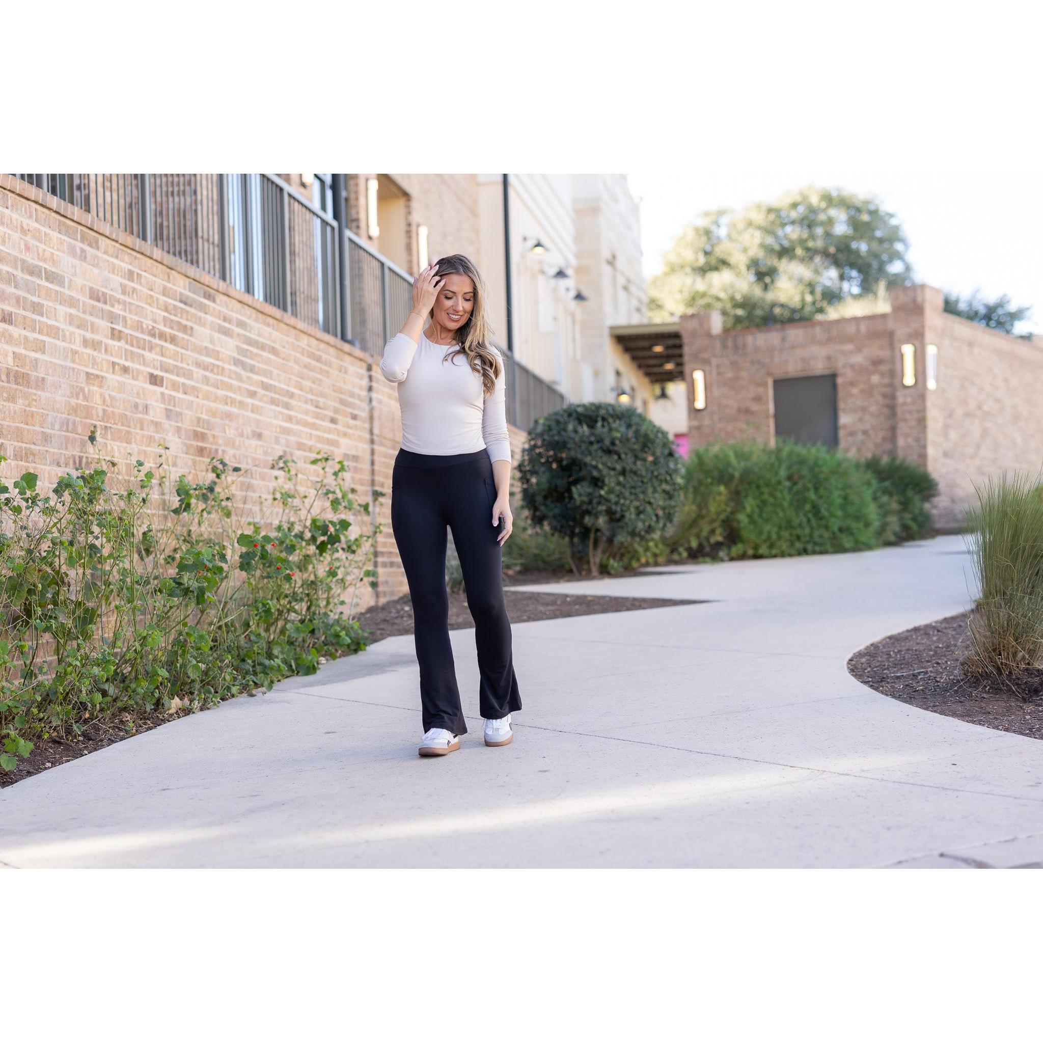 Ready to Ship | The Fiona - Black Flare Leggings WITH POCKETS