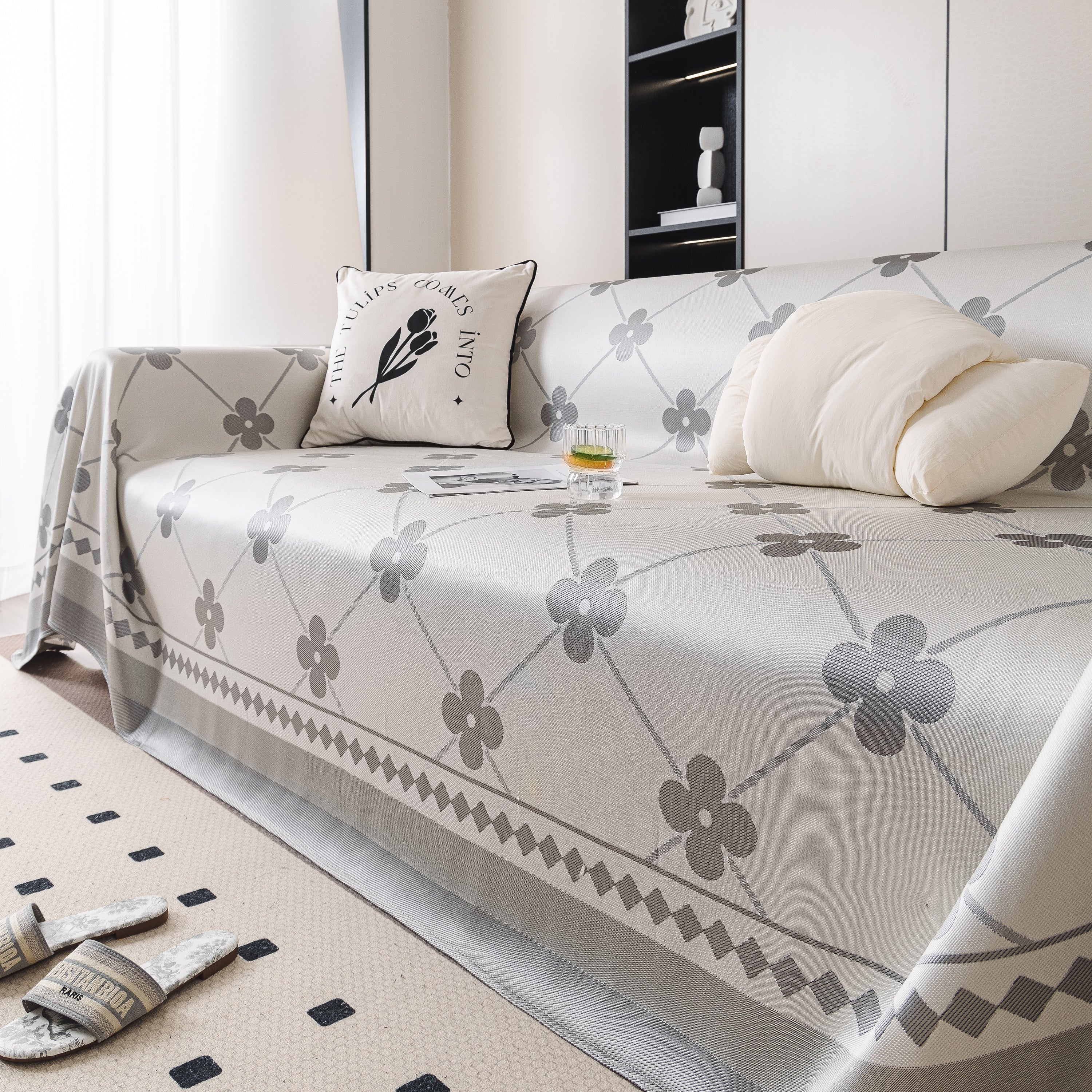 Cooling Four-Leaf Clover Hope Faith Love Luck Summer Comfy Ice Silk Furniture Throw Covers for Sofas