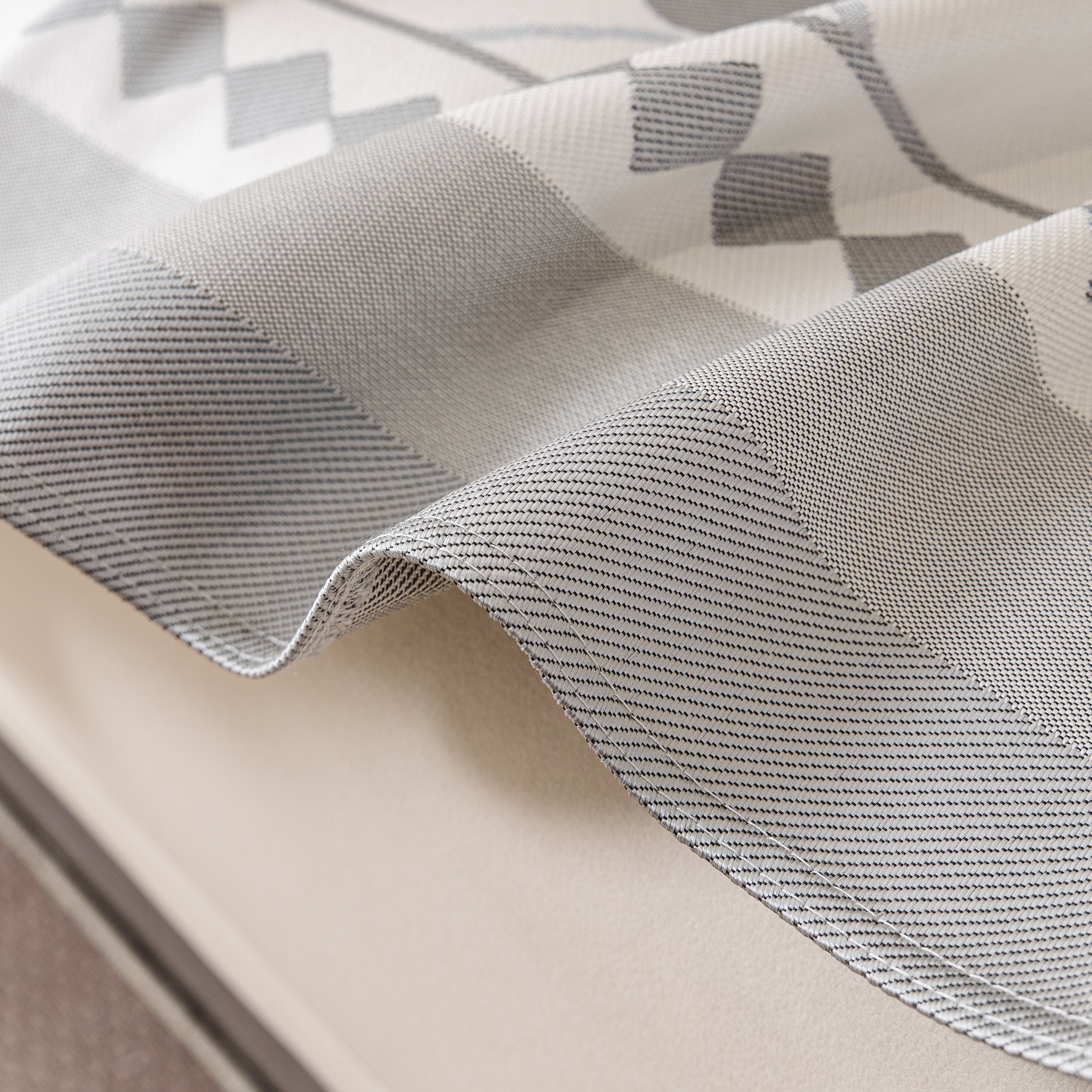 Cooling Four-Leaf Clover Hope Faith Love Luck Summer Comfy Ice Silk Furniture Throw Covers for Sofas