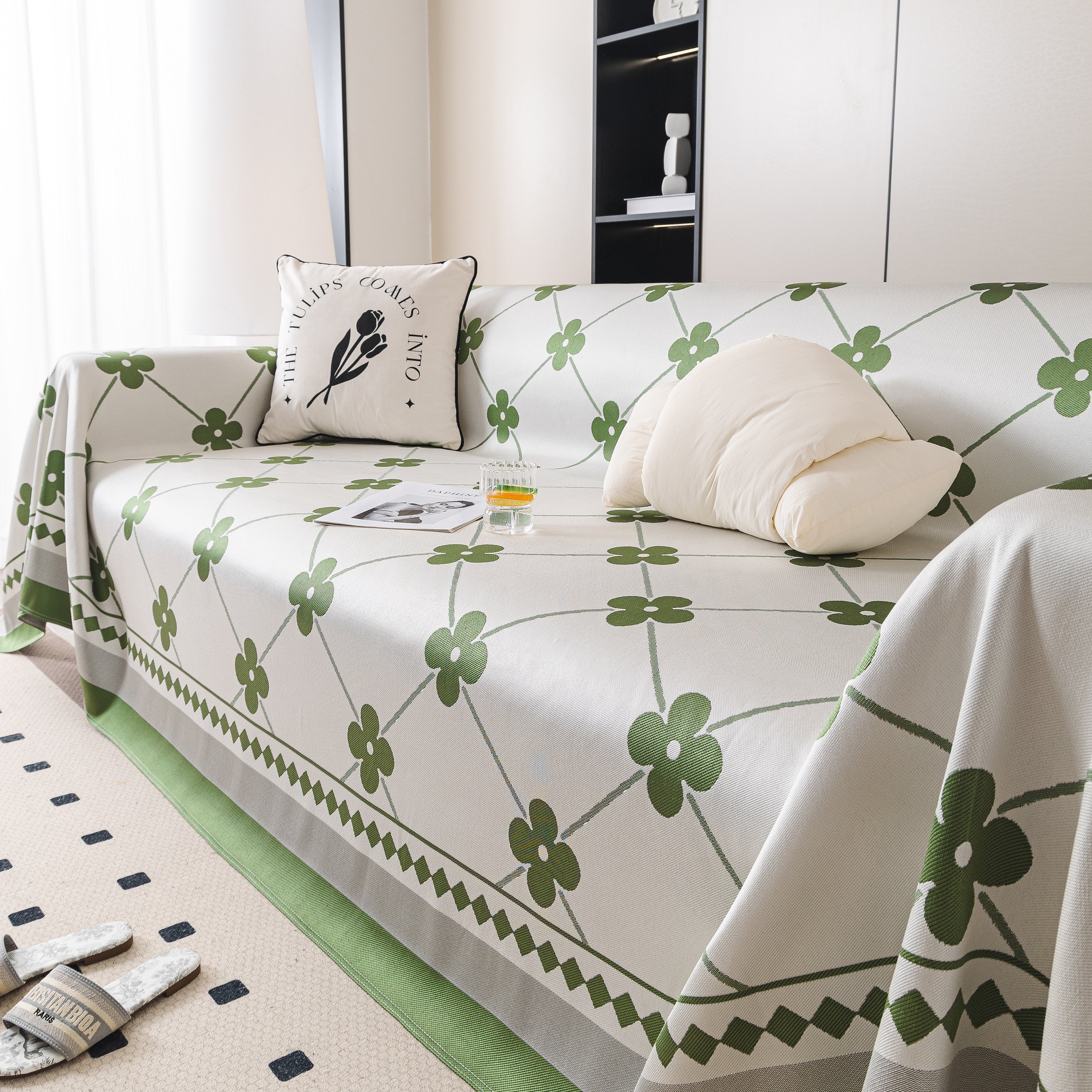 Cooling Four-Leaf Clover Hope Faith Love Luck Summer Comfy Ice Silk Furniture Throw Covers for Sofas